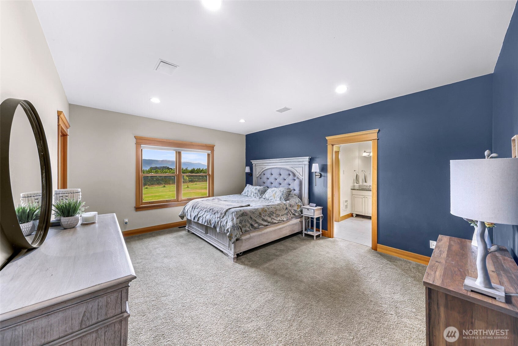 Lynden, Washington, 98264, United States, 4 Bedrooms Bedrooms, ,4 BathroomsBathrooms,Residential,Active,1922316