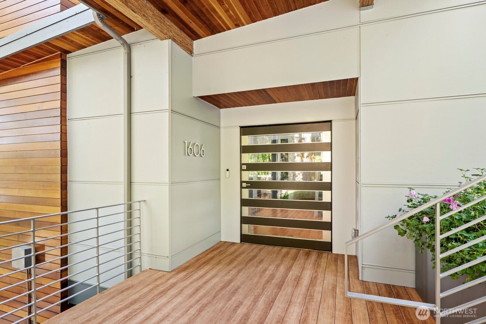 Bellevue, Washington, 98008, United States, 4 Bedrooms Bedrooms, ,5 BathroomsBathrooms,Residential,Active,1960111