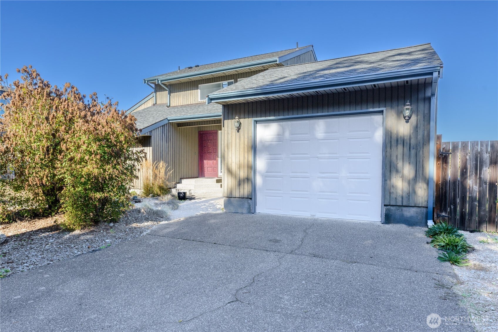 Sequim, Washington, 98382, United States, 2 Bedrooms Bedrooms, ,2 BathroomsBathrooms,Residential,Active,1967307