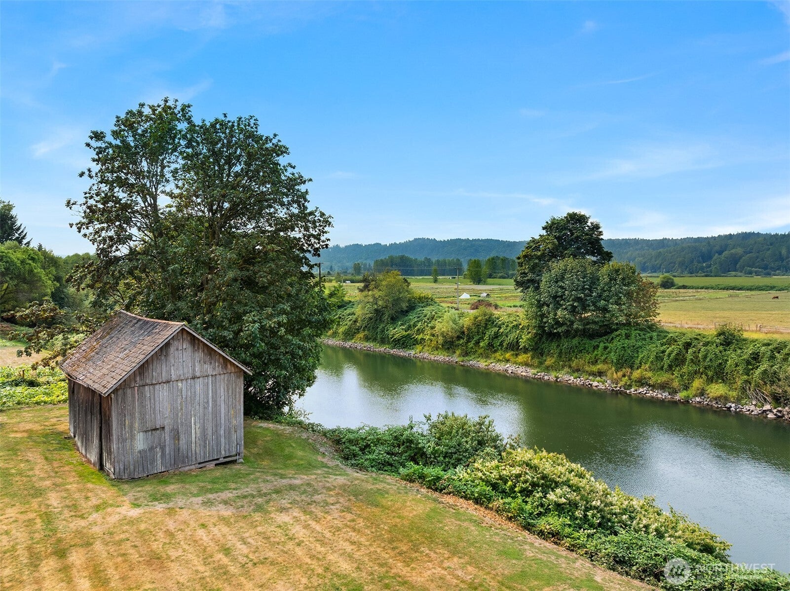Duvall, Washington, 98019, United States, 4 Bedrooms Bedrooms, ,2 BathroomsBathrooms,Residential,Active,1936411