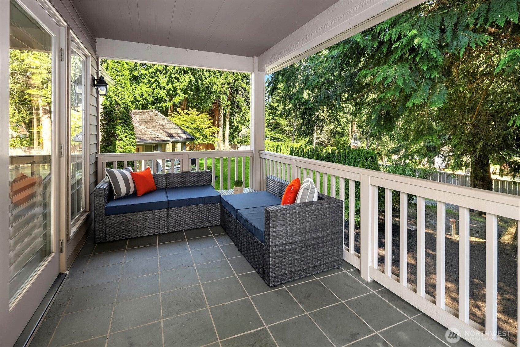 Redmond, Washington, 98053, United States, 4 Bedrooms Bedrooms, ,4 BathroomsBathrooms,Residential,Active,1894592