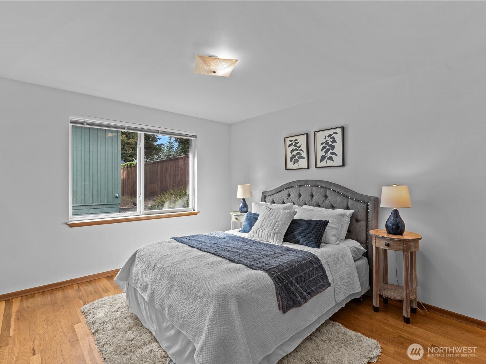 Seattle, Washington, 98103, United States, 3 Bedrooms Bedrooms, ,1 BathroomBathrooms,Residential,Active,1953017