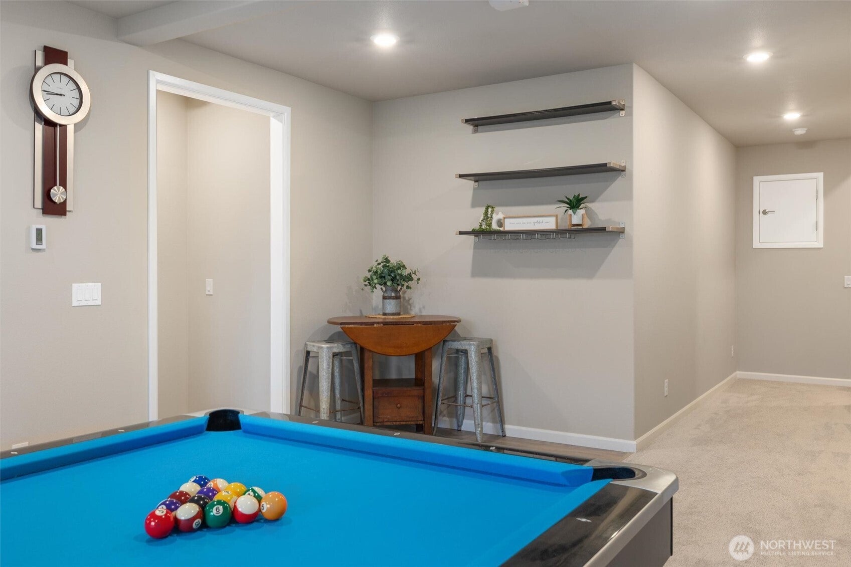 Bothell, Washington, 98021, United States, 4 Bedrooms Bedrooms, ,4 BathroomsBathrooms,Residential,Active,2007270