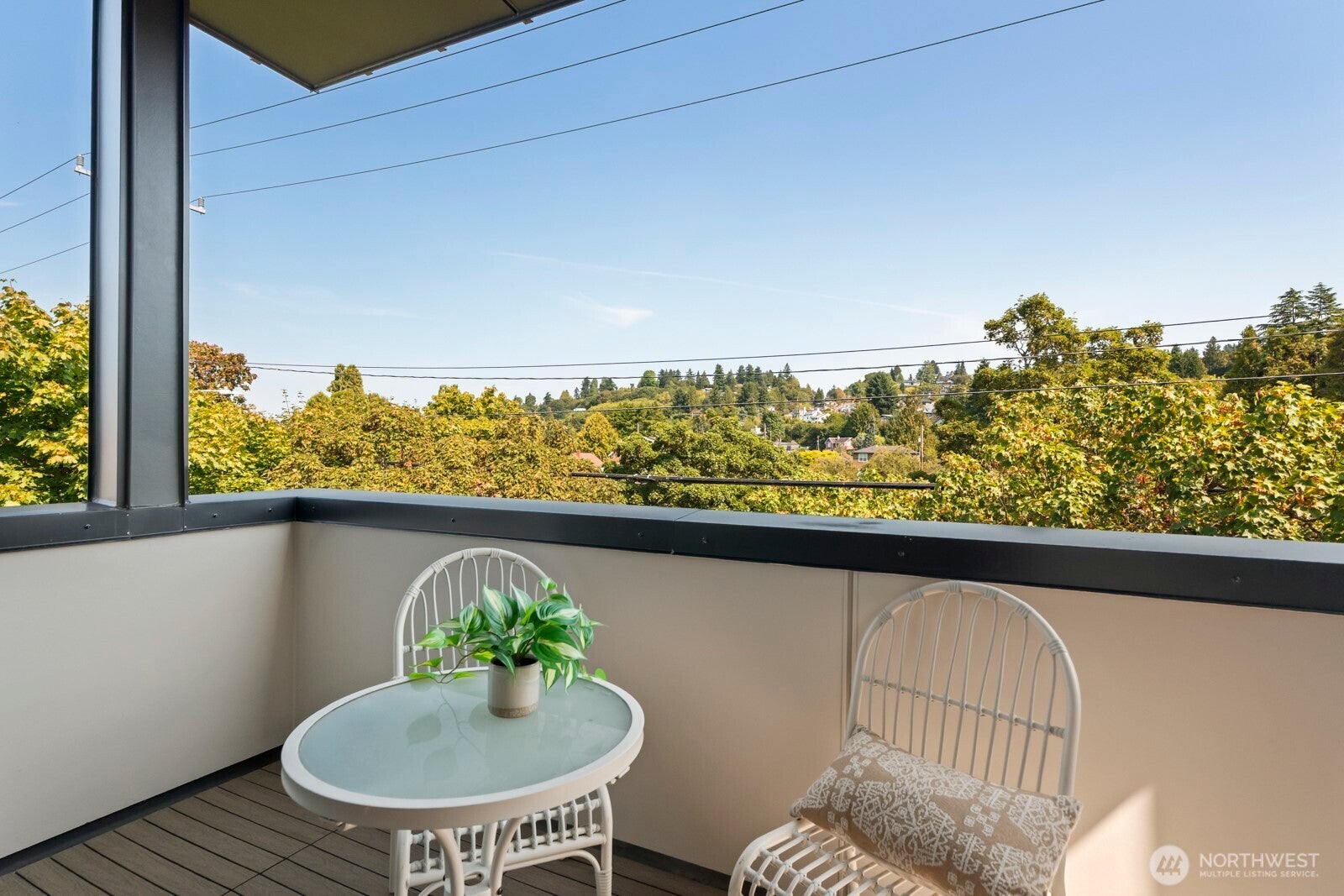 Seattle, Washington, 98116, United States, 4 Bedrooms Bedrooms, ,4 BathroomsBathrooms,Residential,Active,1944091