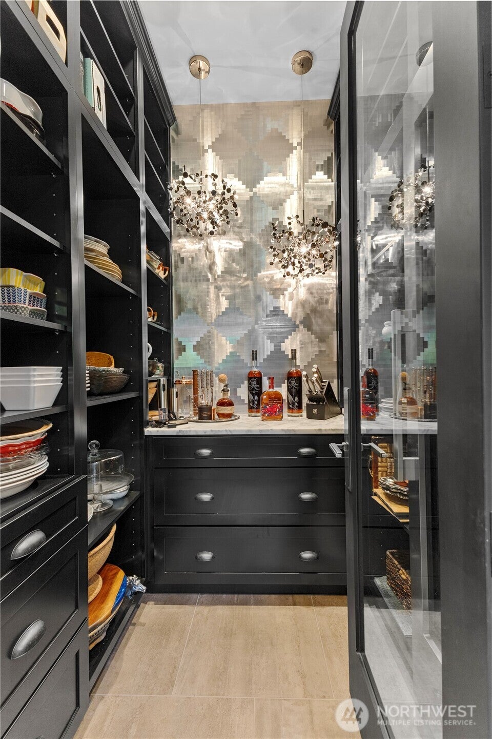 Yelm, Washington, 98597, United States, 5 Bedrooms Bedrooms, ,7 BathroomsBathrooms,Residential,Active,1909895