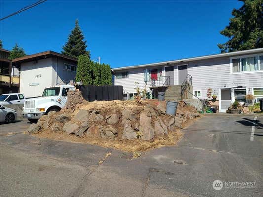 912 GLENNWOOD AVE NE, RENTON, WA 98056 - Image 1