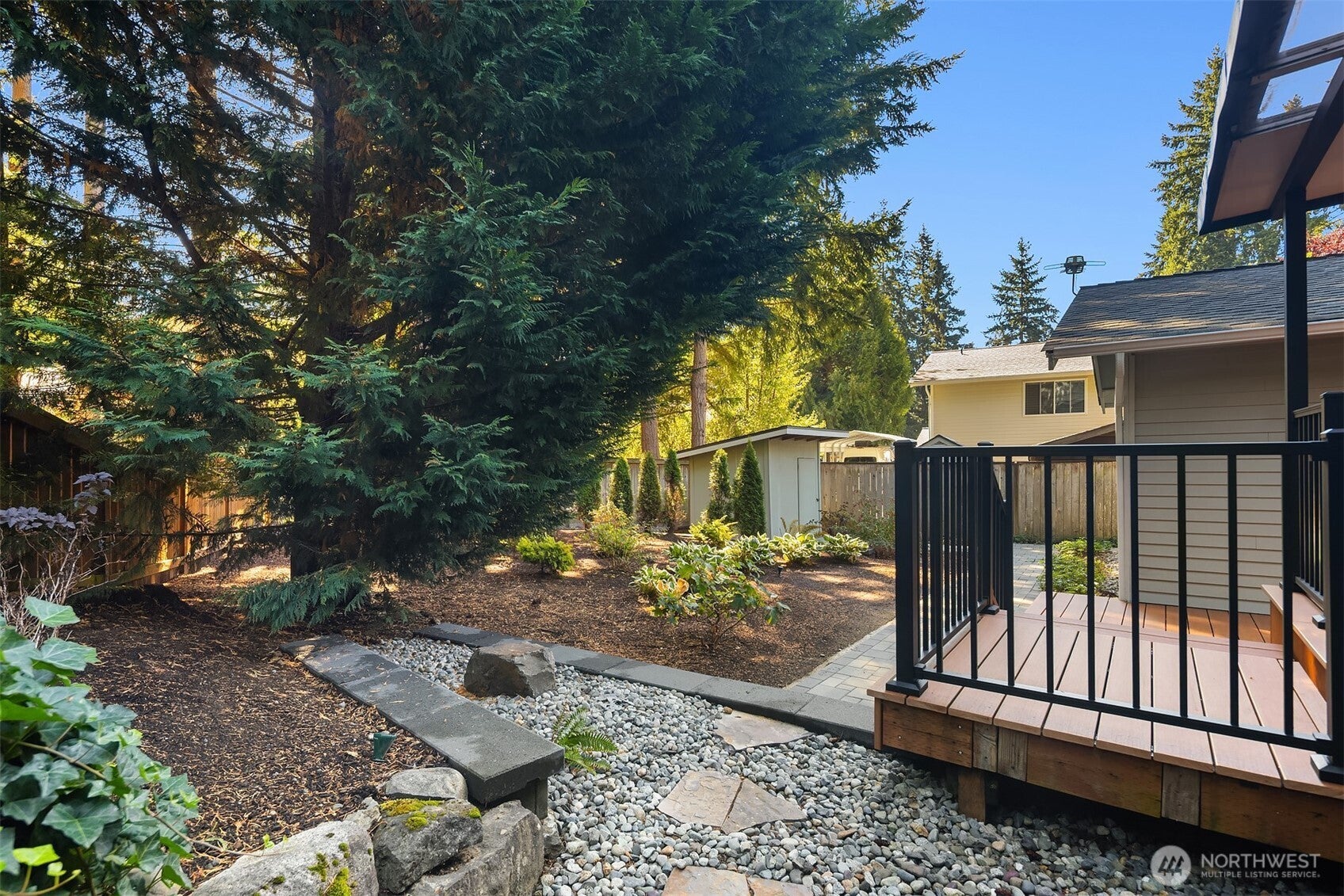 Redmond, Washington, 98052, United States, 3 Bedrooms Bedrooms, ,3 BathroomsBathrooms,Residential,Active,1953712