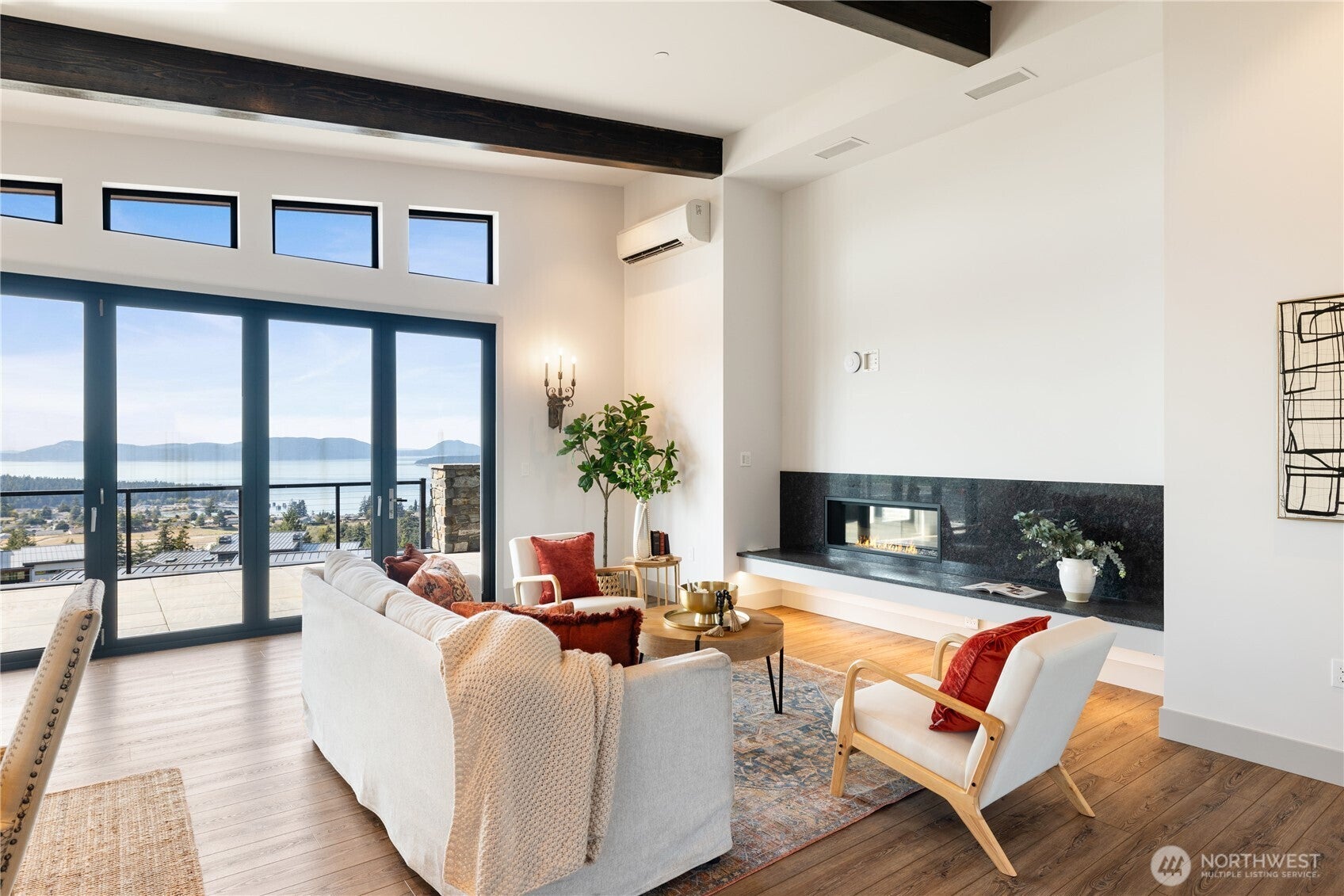 Anacortes, Washington, 98221, United States, 3 Bedrooms Bedrooms, ,3 BathroomsBathrooms,Residential,Active,2007203