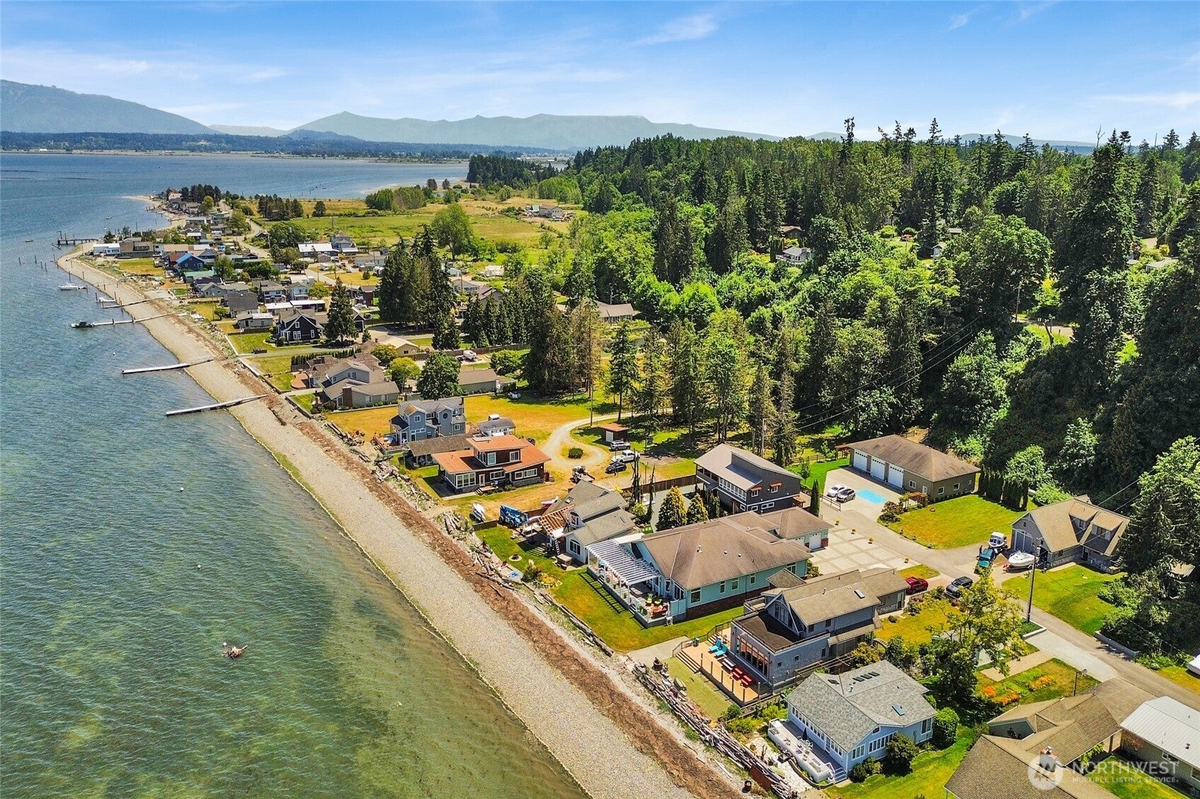 Bow, Washington, 98232, United States, 3 Bedrooms Bedrooms, ,4 BathroomsBathrooms,Residential,Active,1849576