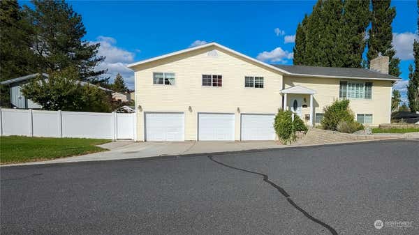 145 SILVER DR, ELECTRIC CITY, WA 99123 - Image 1