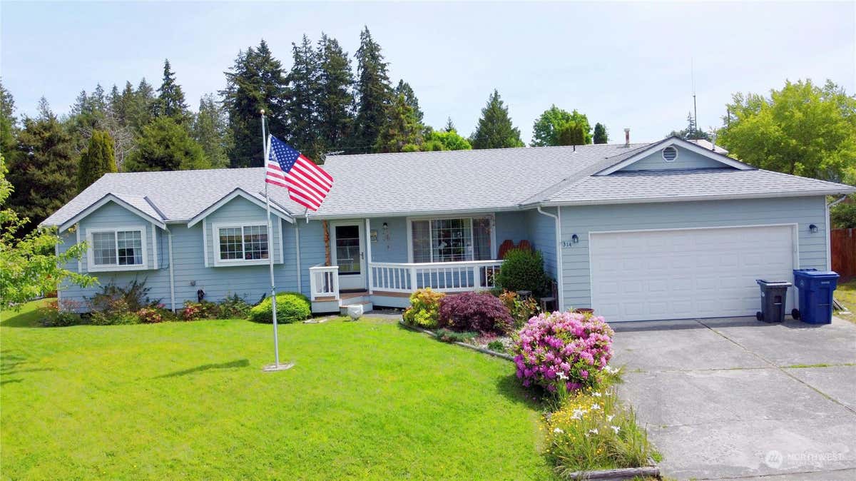 314 S 32ND PL, MOUNT VERNON, WA 98274, photo 1 of 26