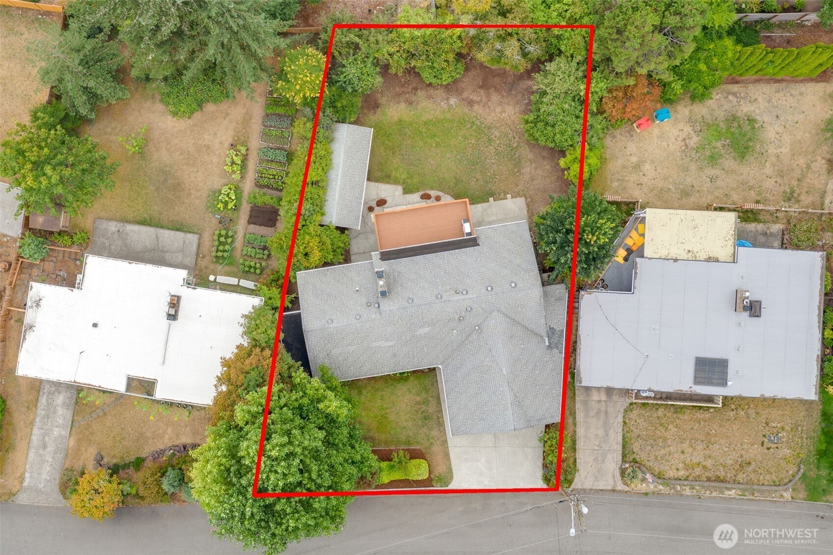 Bellevue, Washington, 98008, United States, 4 Bedrooms Bedrooms, ,2 BathroomsBathrooms,Residential,Active,1943800