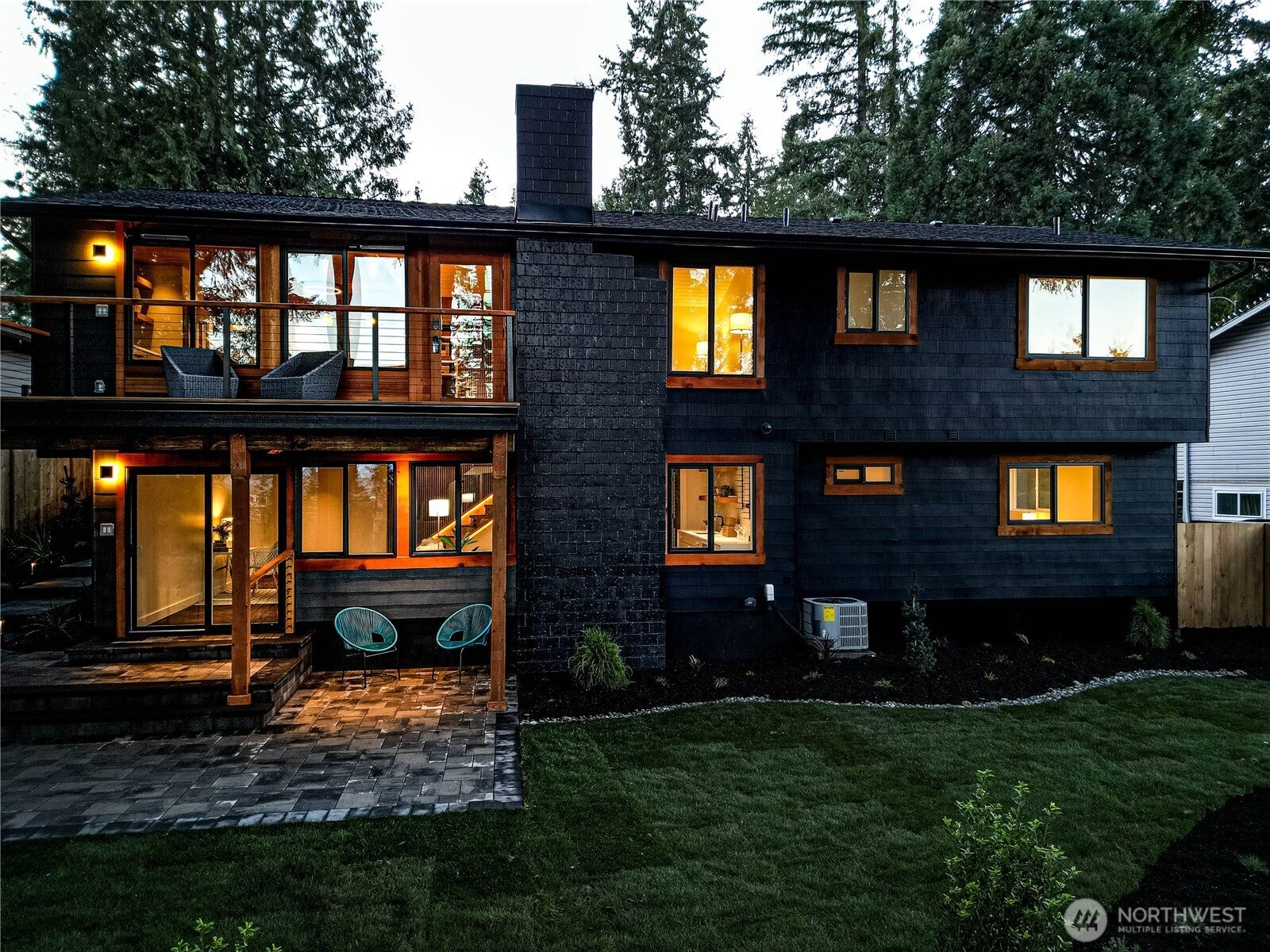 Bothell, Washington, 98021, United States, 4 Bedrooms Bedrooms, ,3 BathroomsBathrooms,Residential,Active,2012228