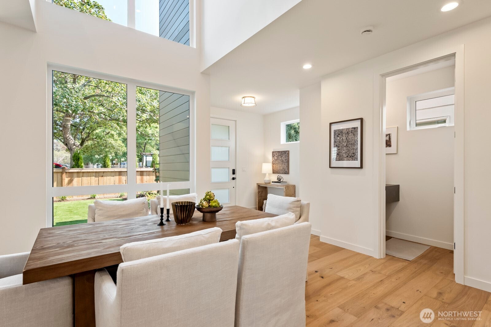 Seattle, Washington, 98116, United States, 4 Bedrooms Bedrooms, ,4 BathroomsBathrooms,Residential,Active,1944091