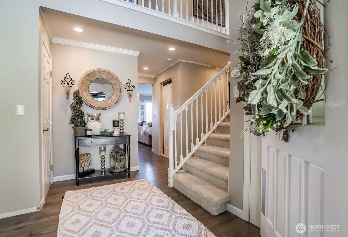 Lakewood, Washington, 98498, United States, 4 Bedrooms Bedrooms, ,4 BathroomsBathrooms,Residential,Active,1988477