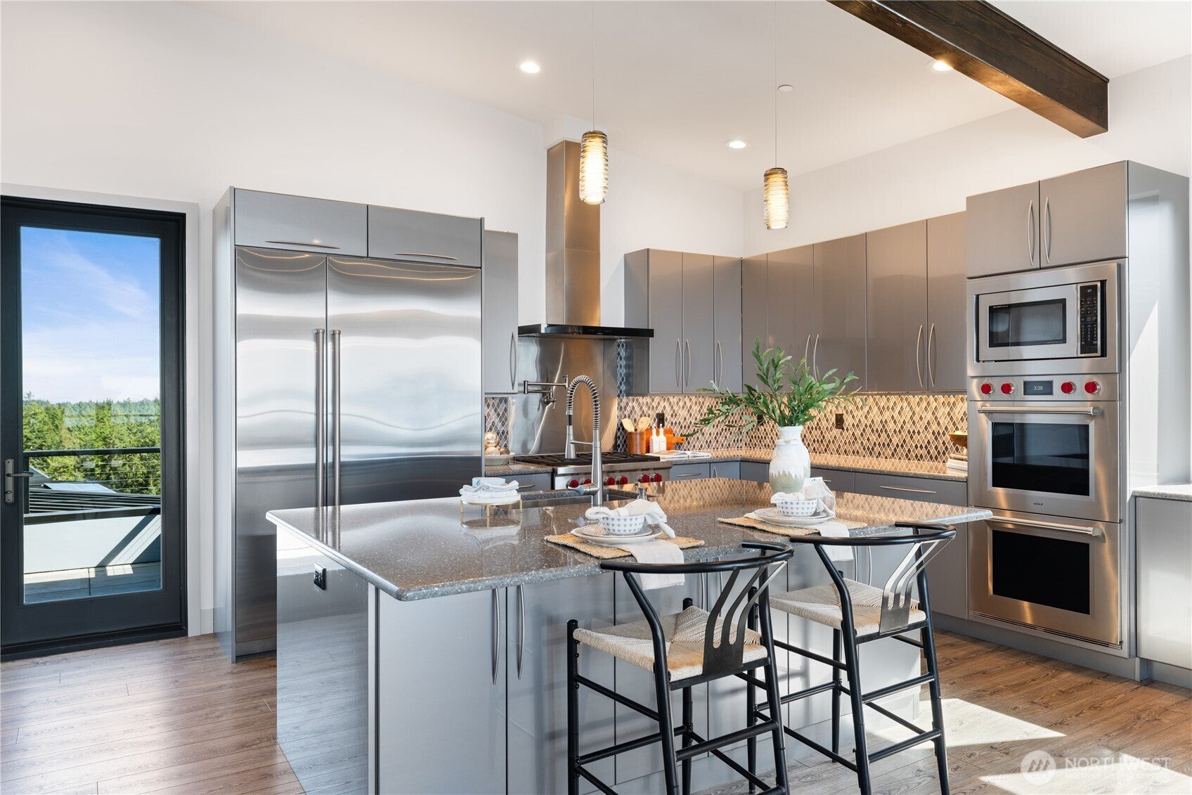 Anacortes, Washington, 98221, United States, 3 Bedrooms Bedrooms, ,3 BathroomsBathrooms,Residential,Active,2007203