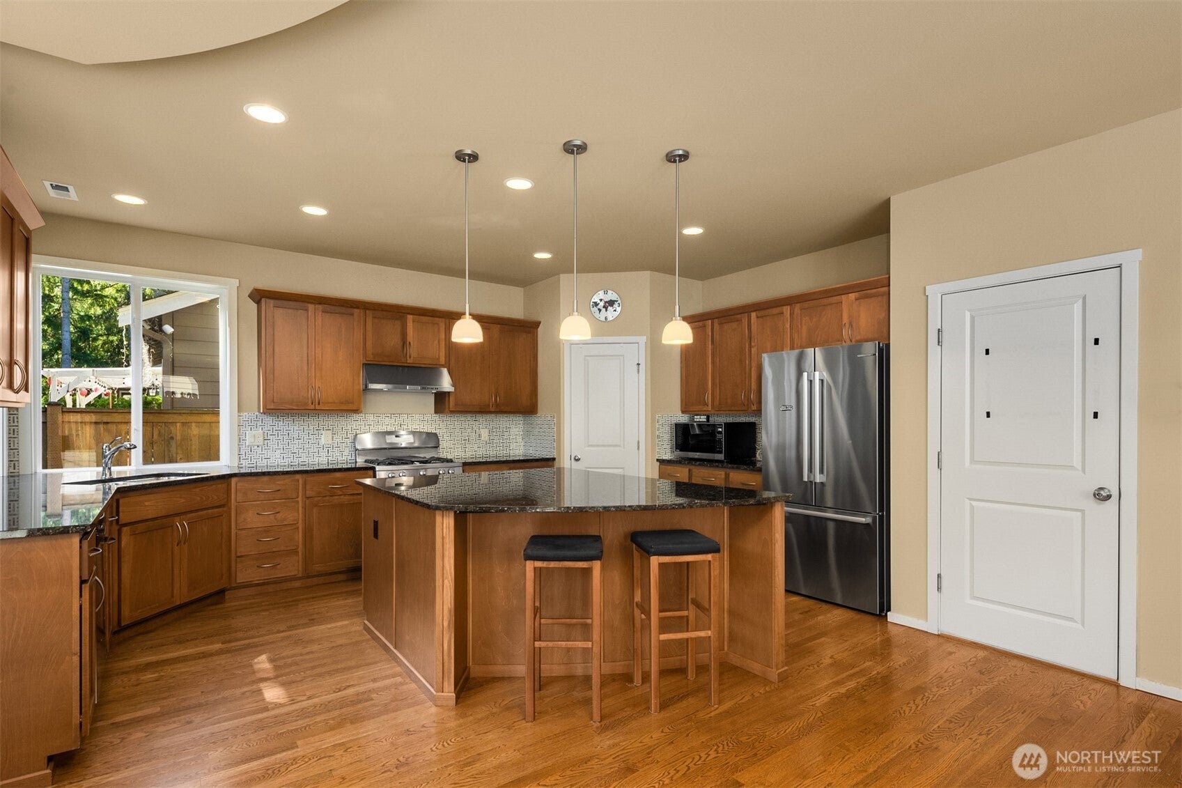 Bothell, Washington, 98021, United States, 4 Bedrooms Bedrooms, ,3 BathroomsBathrooms,Residential,Active,1922335