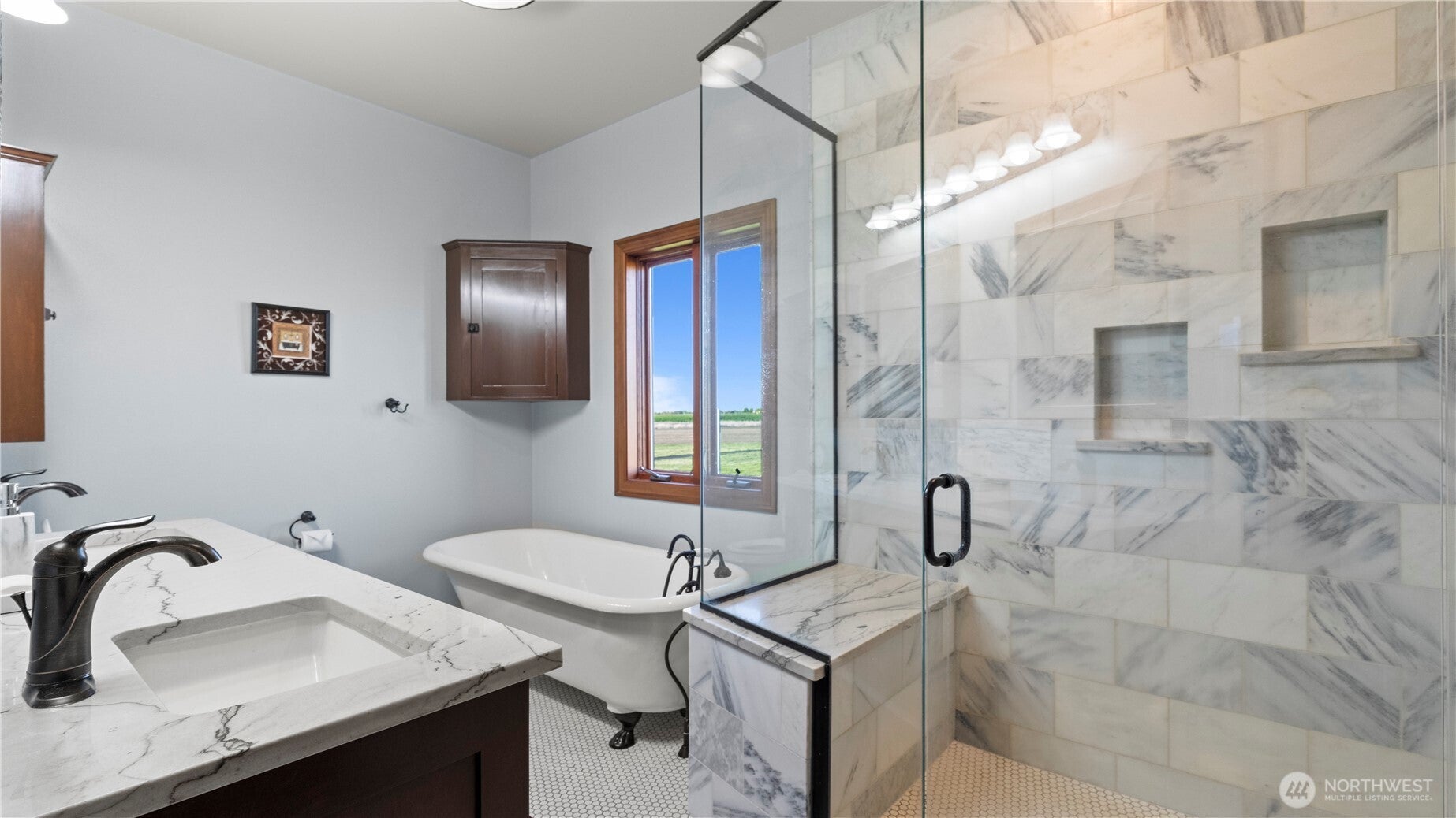 Walla Walla, Washington, 99362, United States, 6 Bedrooms Bedrooms, ,5 BathroomsBathrooms,Residential,Active,1787145