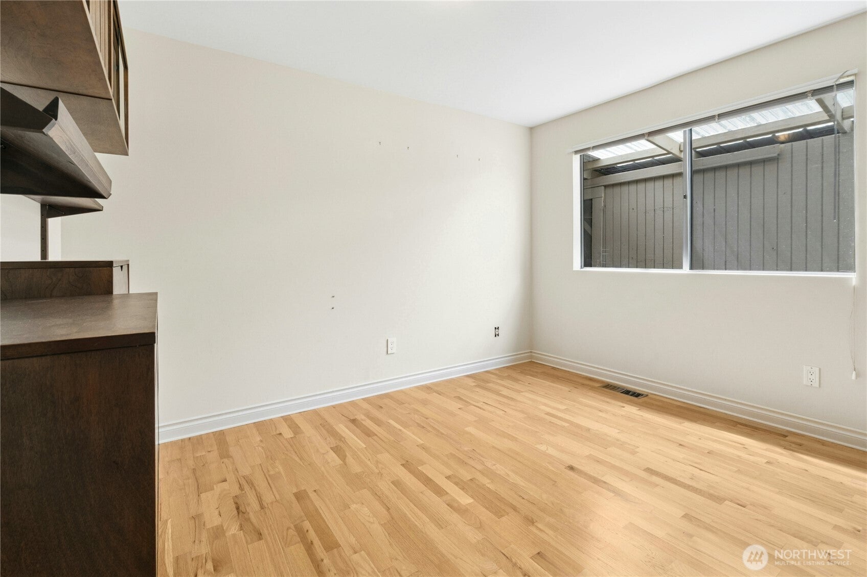 Bellevue, Washington, 98008, United States, 3 Bedrooms Bedrooms, ,2 BathroomsBathrooms,Residential,Active,1914589