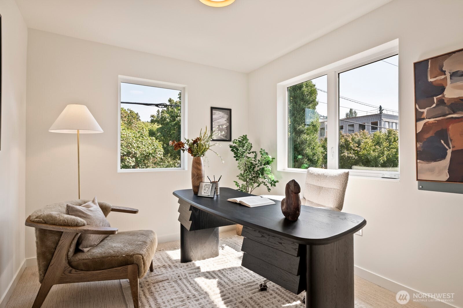 Seattle, Washington, 98116, United States, 4 Bedrooms Bedrooms, ,4 BathroomsBathrooms,Residential,Active,1944091