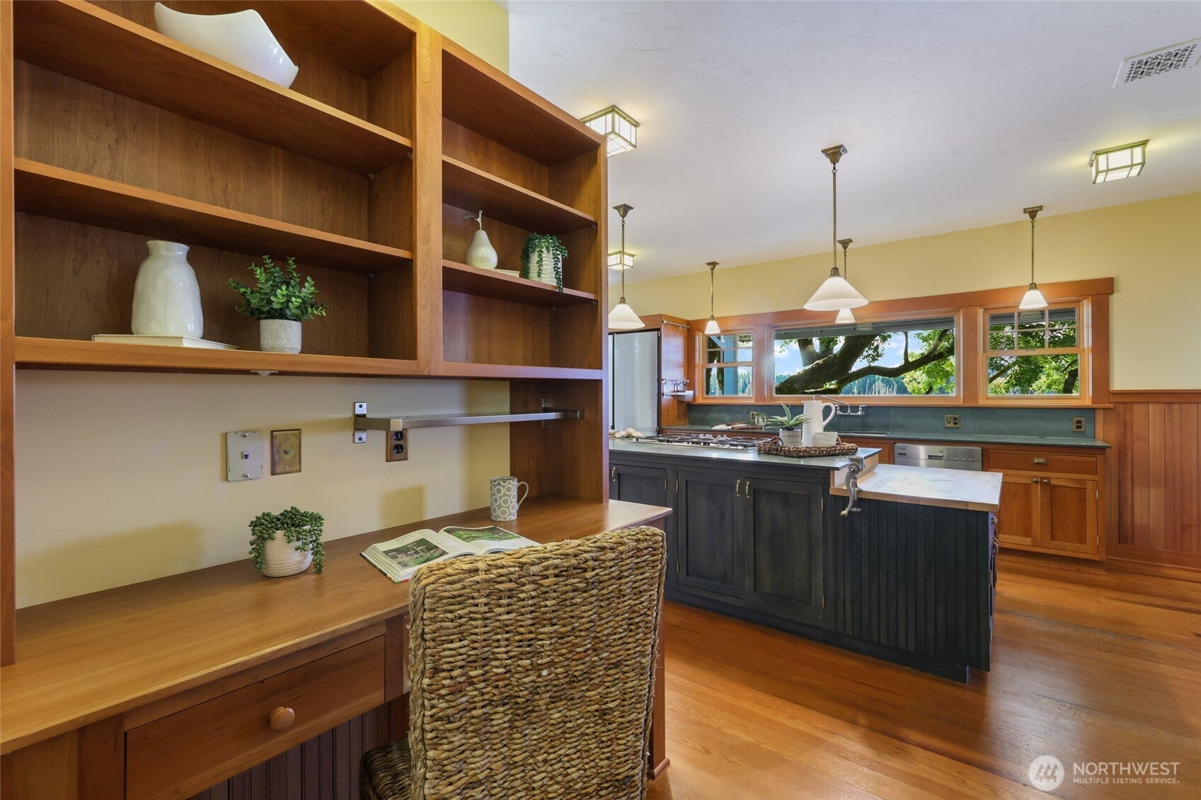 Olympia, Washington, 98506, United States, 3 Bedrooms Bedrooms, ,3 BathroomsBathrooms,Residential,Active,1953406