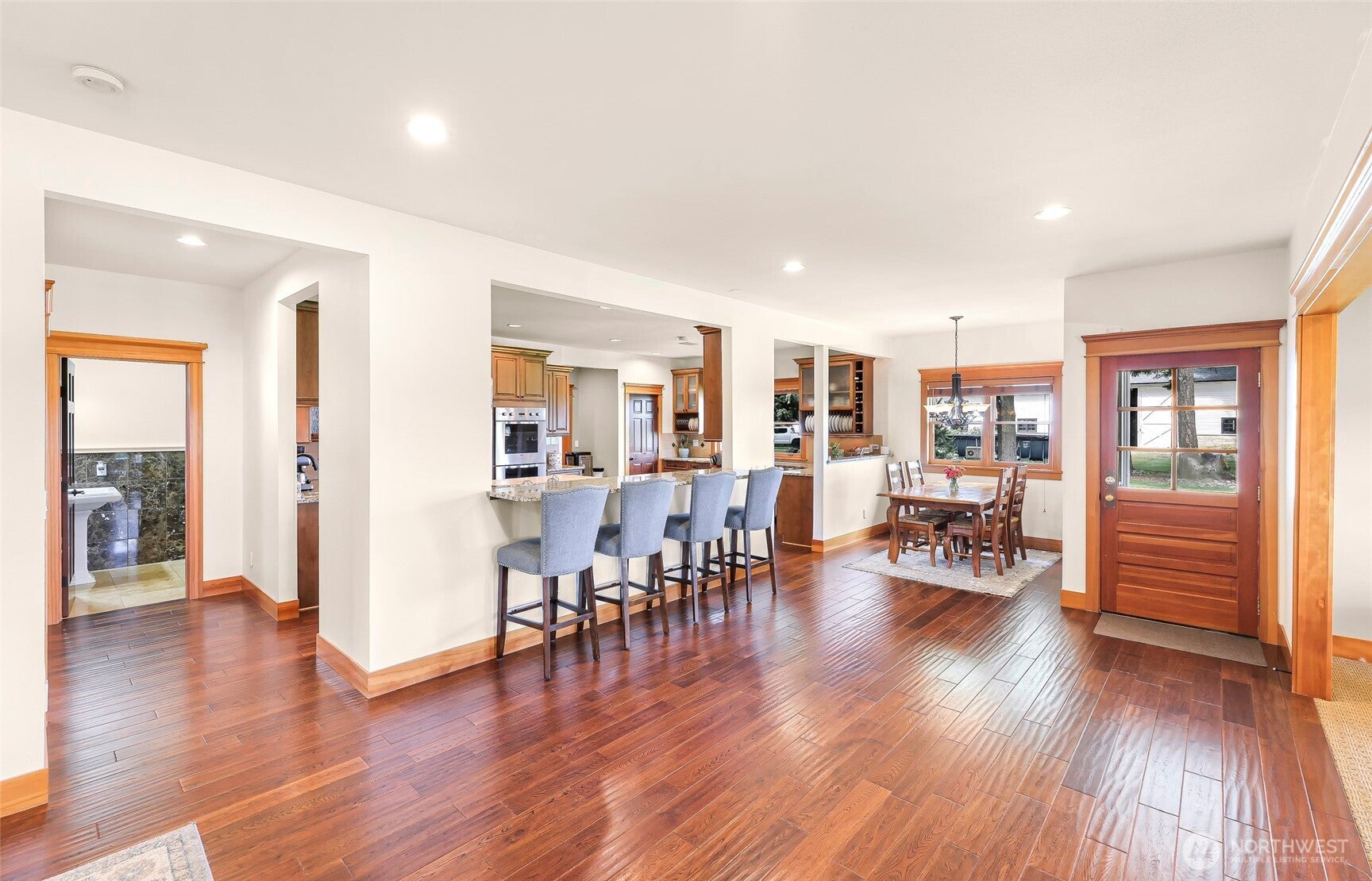 Lynden, Washington, 98264, United States, 4 Bedrooms Bedrooms, ,4 BathroomsBathrooms,Residential,Active,1922316