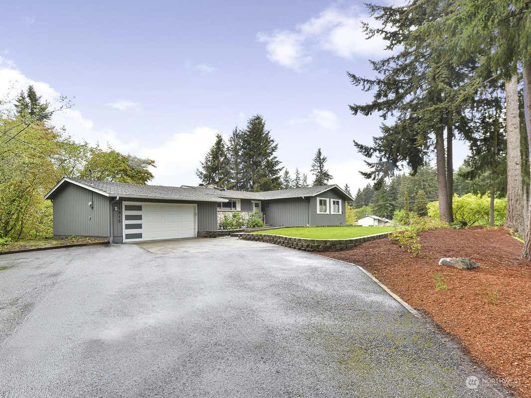 11915 136TH AVE E, PUYALLUP, WA 98374, photo 1 of 26