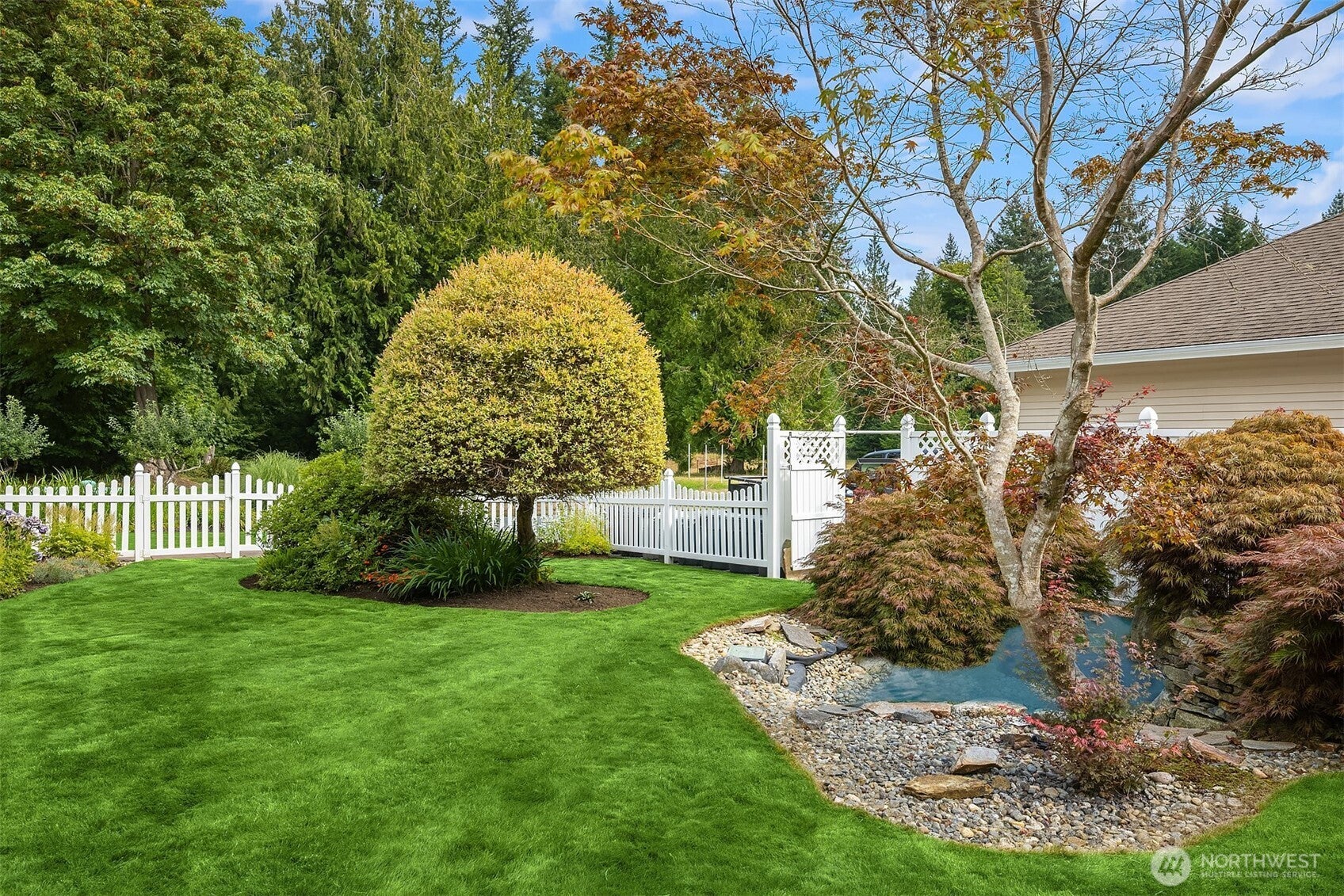 Arlington, Washington, 98223, United States, 4 Bedrooms Bedrooms, ,3 BathroomsBathrooms,Residential,Active,1945246