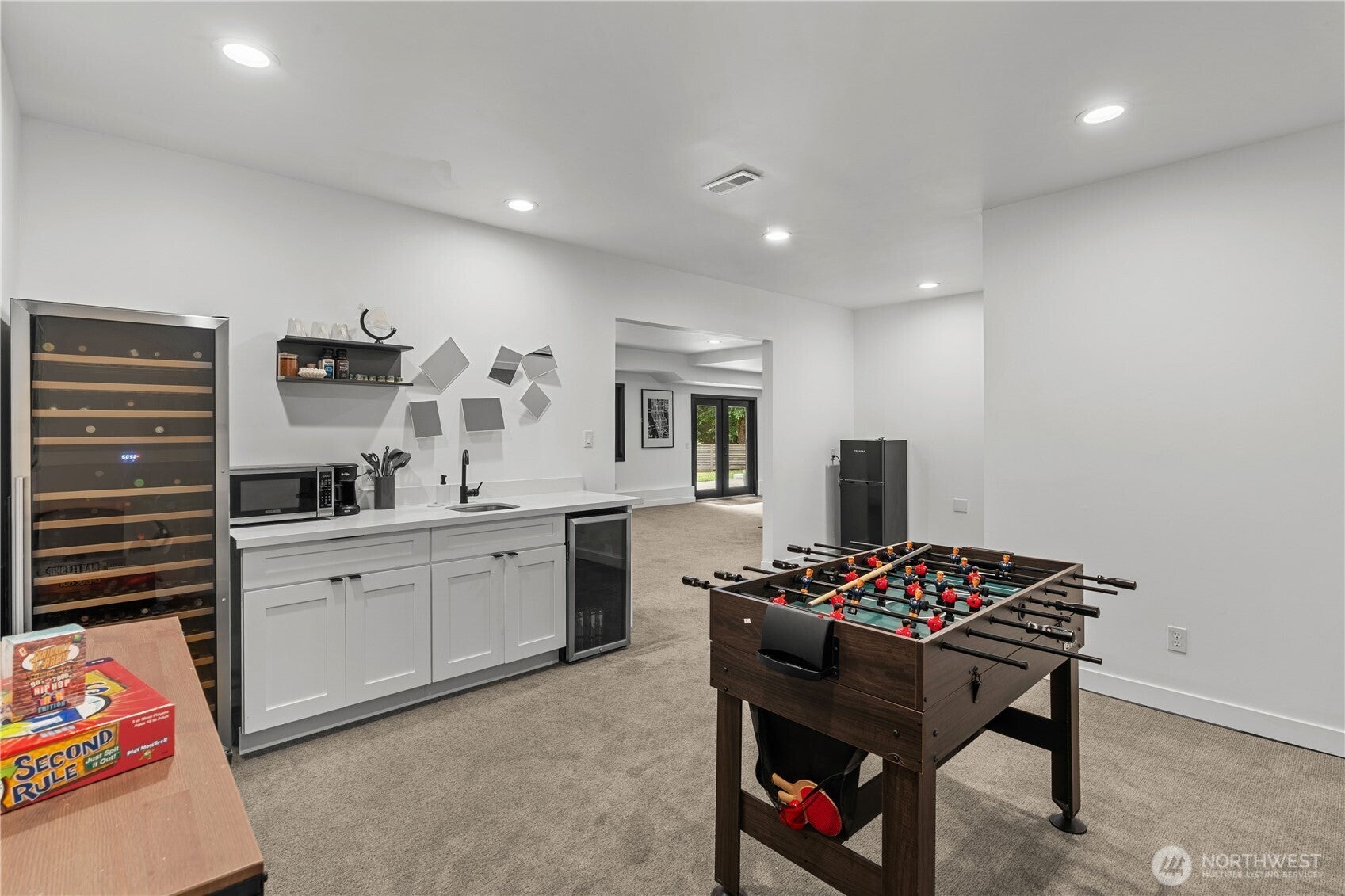 Issaquah, Washington, 98027, United States, 4 Bedrooms Bedrooms, ,3 BathroomsBathrooms,Residential,Active,1892601