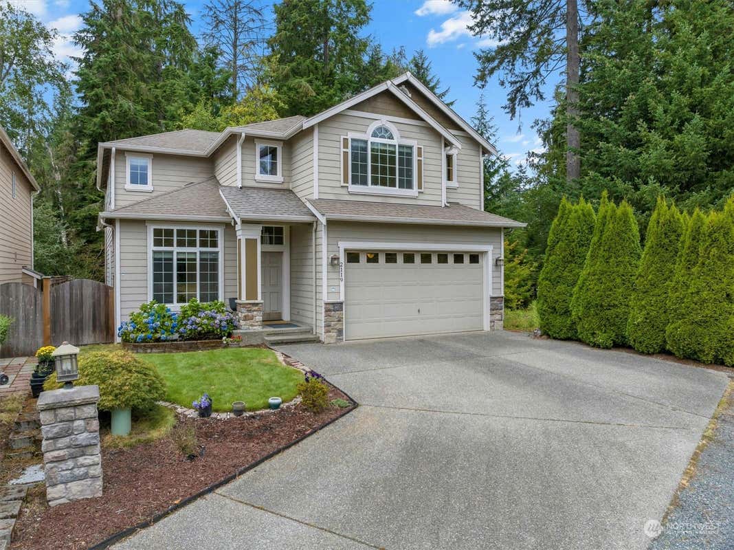 2119 143RD PL SW, LYNNWOOD, WA 98087, photo 1 of 37