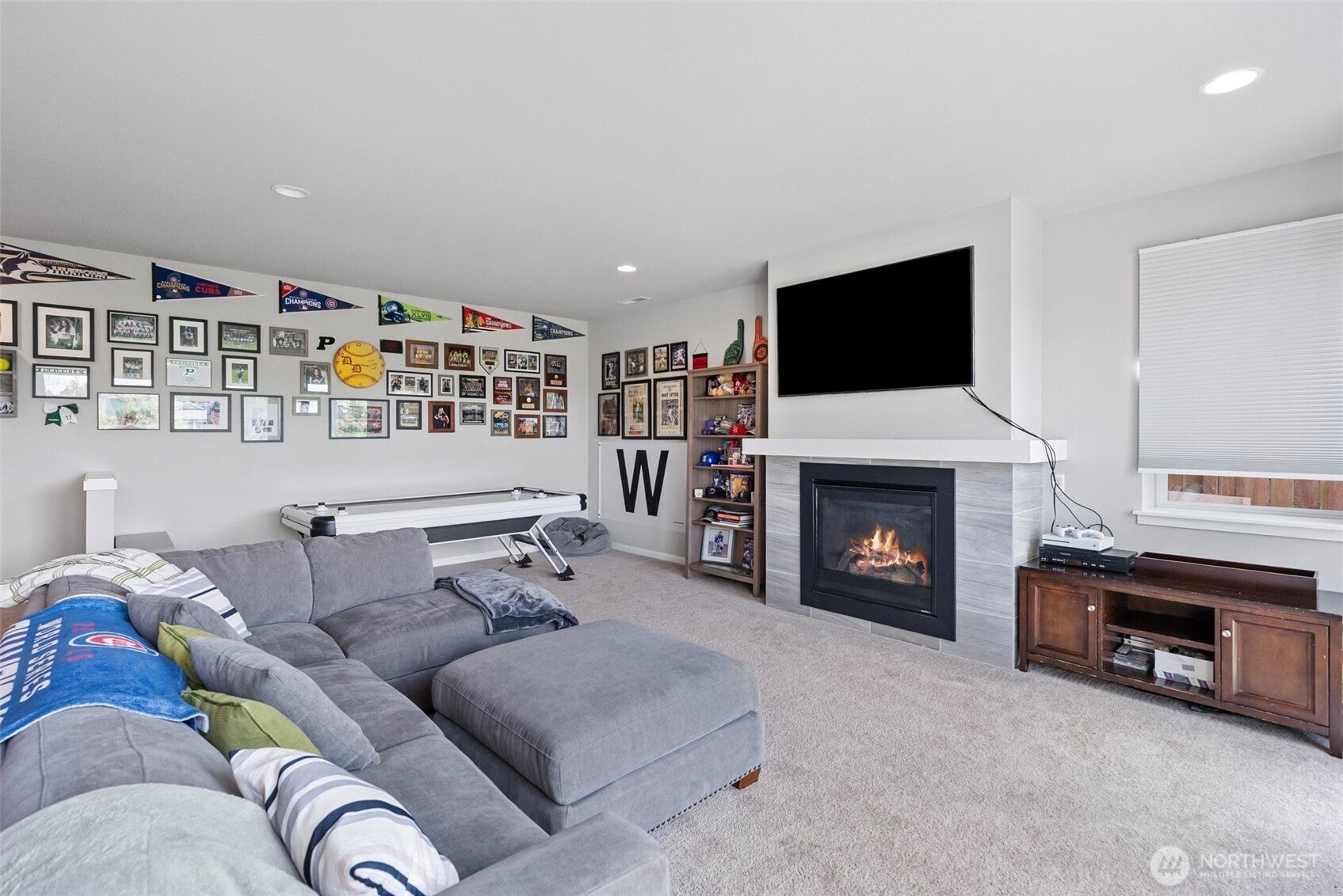 Gig Harbor, Washington, 98332, United States, ,4 BathroomsBathrooms,Residential,Active,1839771