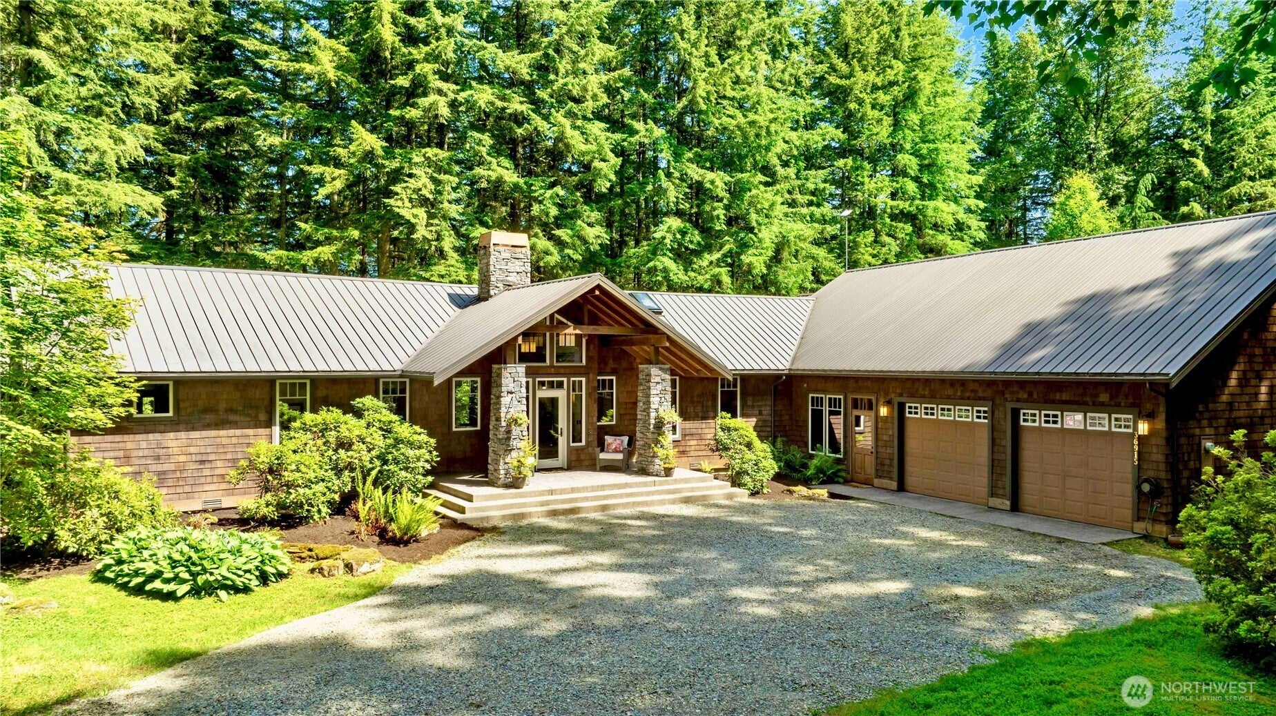 Carnation, Washington, 98014, United States, 3 Bedrooms Bedrooms, ,4 BathroomsBathrooms,Residential,Active,1945355