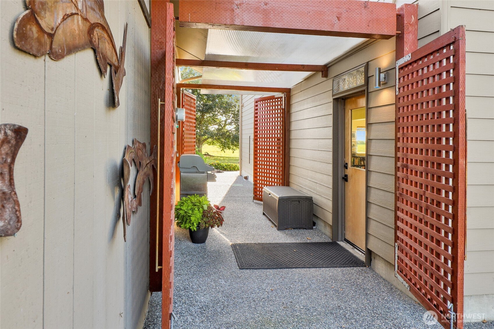 Bow, Washington, 98232, United States, 2 Bedrooms Bedrooms, ,1 BathroomBathrooms,Residential,Active,1951790