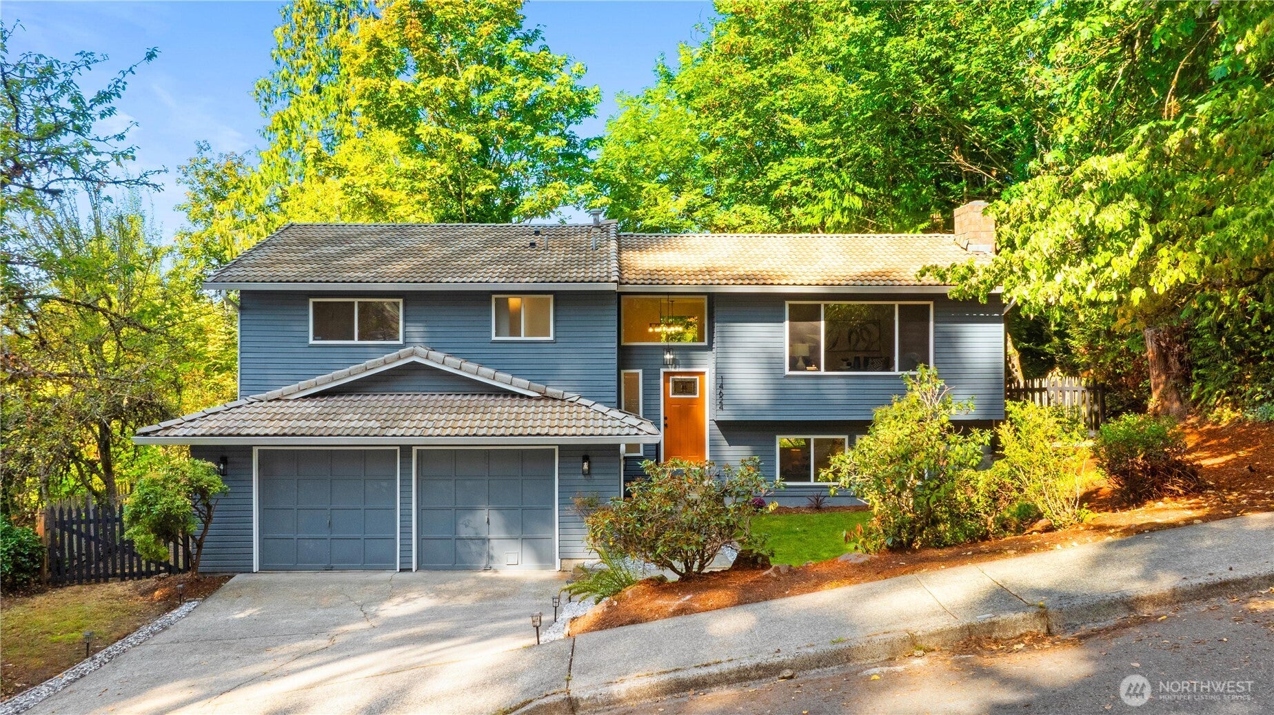 Woodinville, Washington, 98072, United States, 4 Bedrooms Bedrooms, ,3 BathroomsBathrooms,Residential,Active,1952507 Woodinville, Washington, 98072, United States, 4 Bedrooms Bedrooms, ,3 BathroomsBathrooms,Residential,Active,1952507