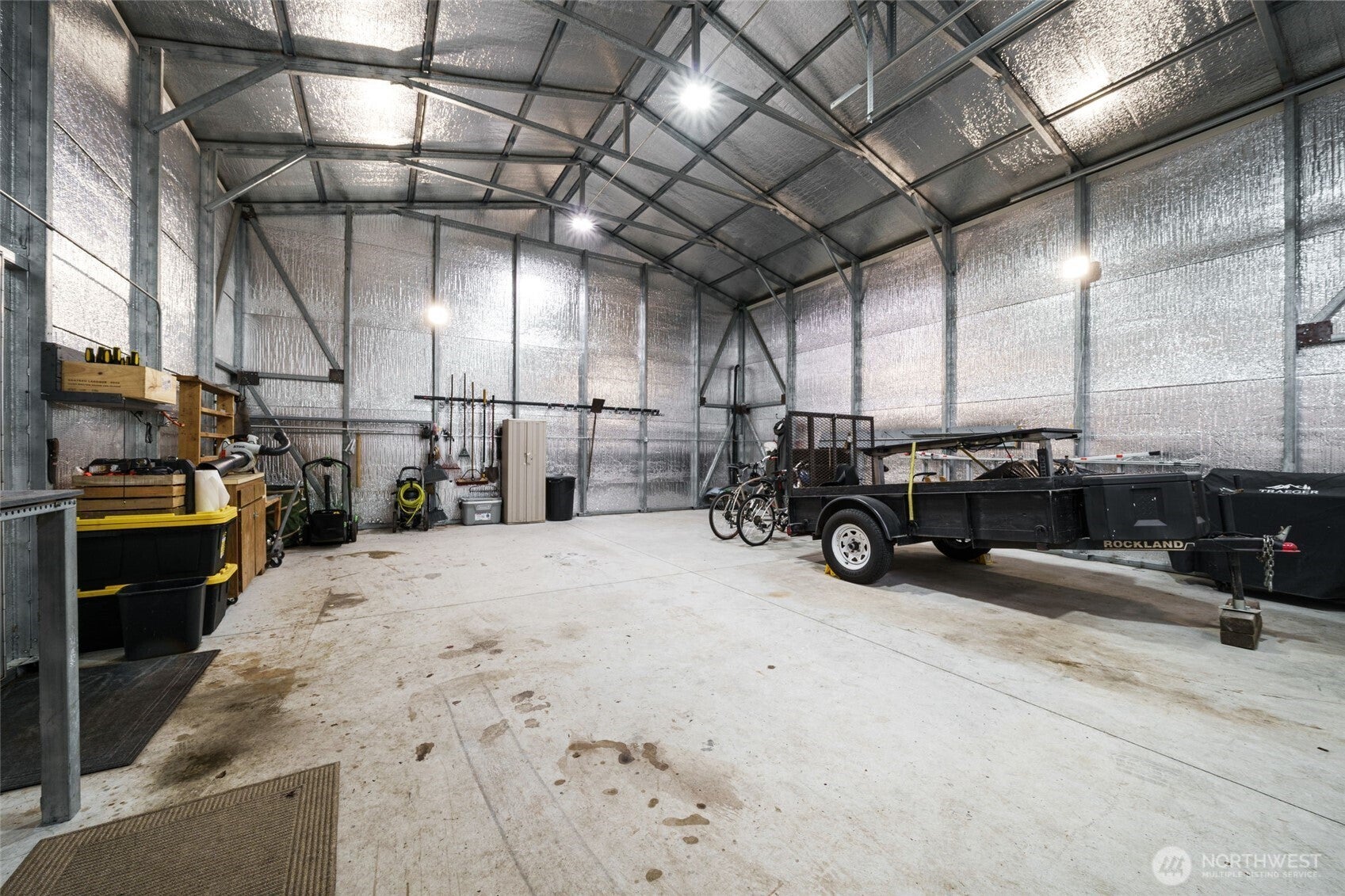 Lynnwood, Washington, 98087, United States, 3 Bedrooms Bedrooms, ,3 BathroomsBathrooms,Residential,Active,1987204