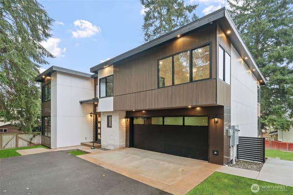 7907 240TH ST SW, EDMONDS, WA 98026, photo 1 of 36