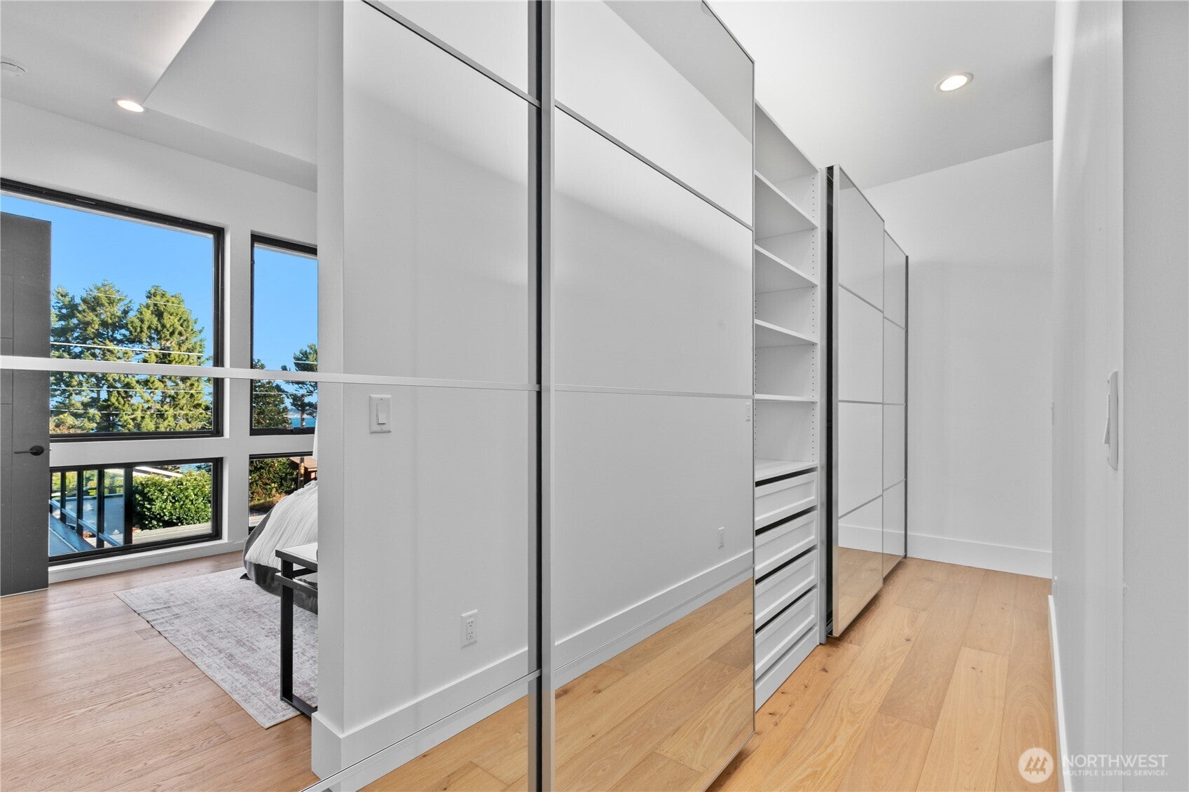 Blaine, Washington, 98230, United States, 3 Bedrooms Bedrooms, ,5 BathroomsBathrooms,Residential,Active,1986880