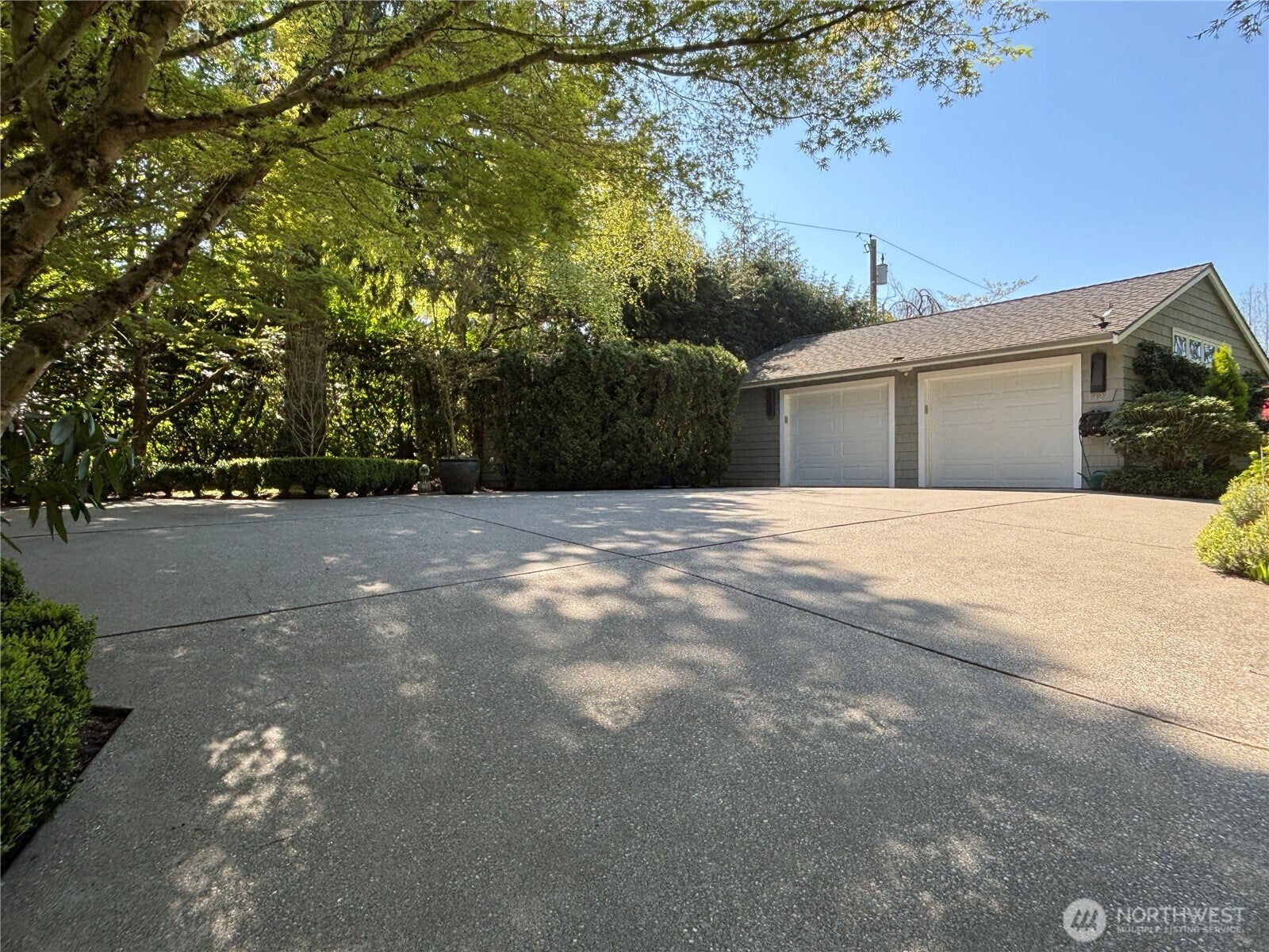 Medina, Washington, 98039, United States, 3 Bedrooms Bedrooms, ,3 BathroomsBathrooms,Residential,Active,1781504