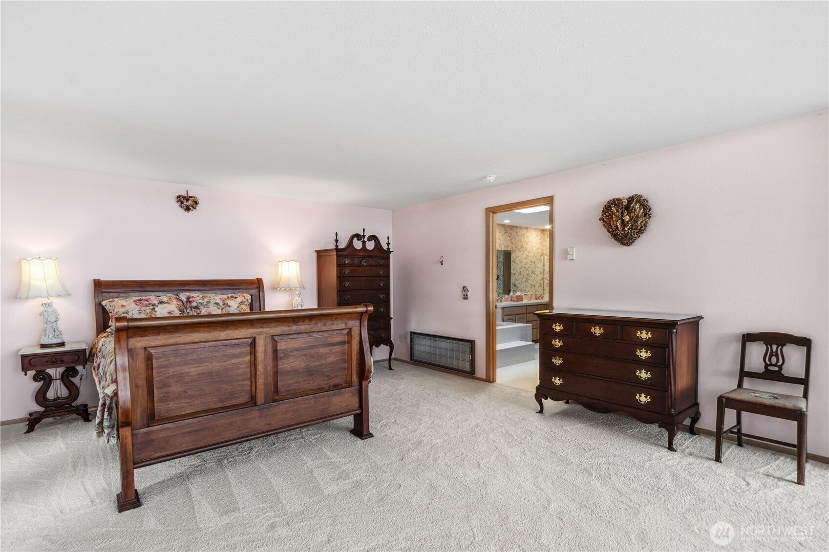 Brinnon, Washington, 98320, United States, 2 Bedrooms Bedrooms, ,4 BathroomsBathrooms,Residential,Active,1852670