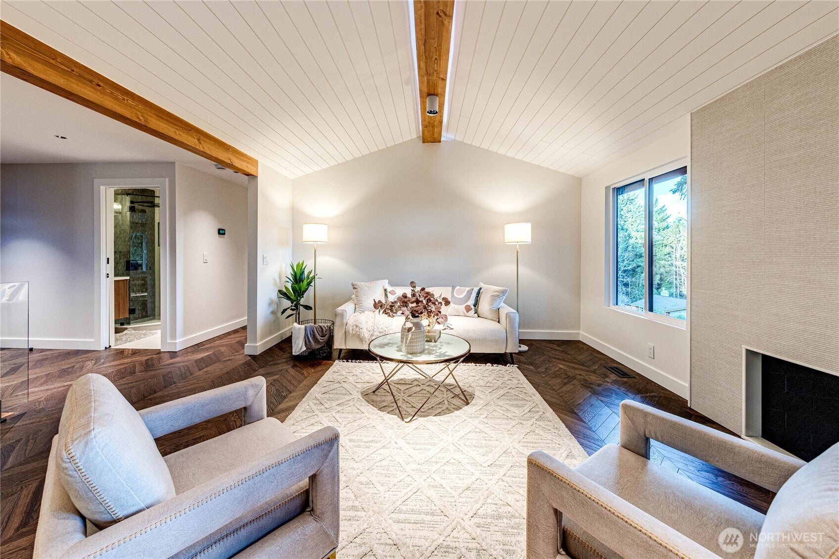 Bothell, Washington, 98021, United States, 4 Bedrooms Bedrooms, ,3 BathroomsBathrooms,Residential,Active,2012228