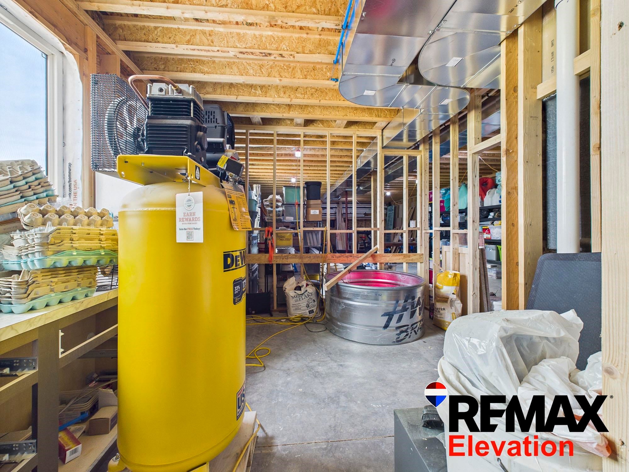 Cody, Wyoming, 82414, United States, 2 Bedrooms Bedrooms, ,1 BathroomBathrooms,Residential,Active,1877807