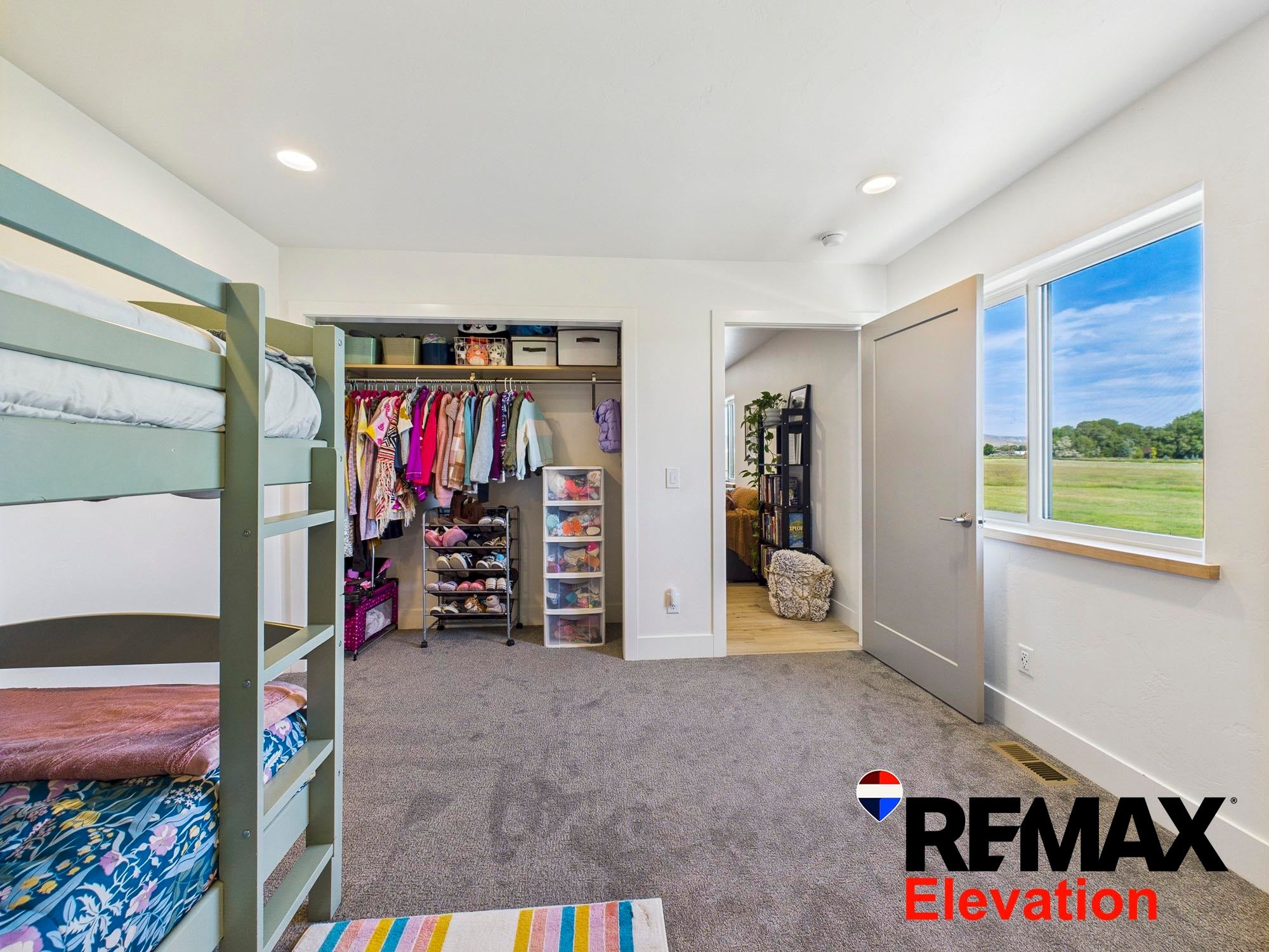 Cody, Wyoming, 82414, United States, 2 Bedrooms Bedrooms, ,1 BathroomBathrooms,Residential,Active,1877807