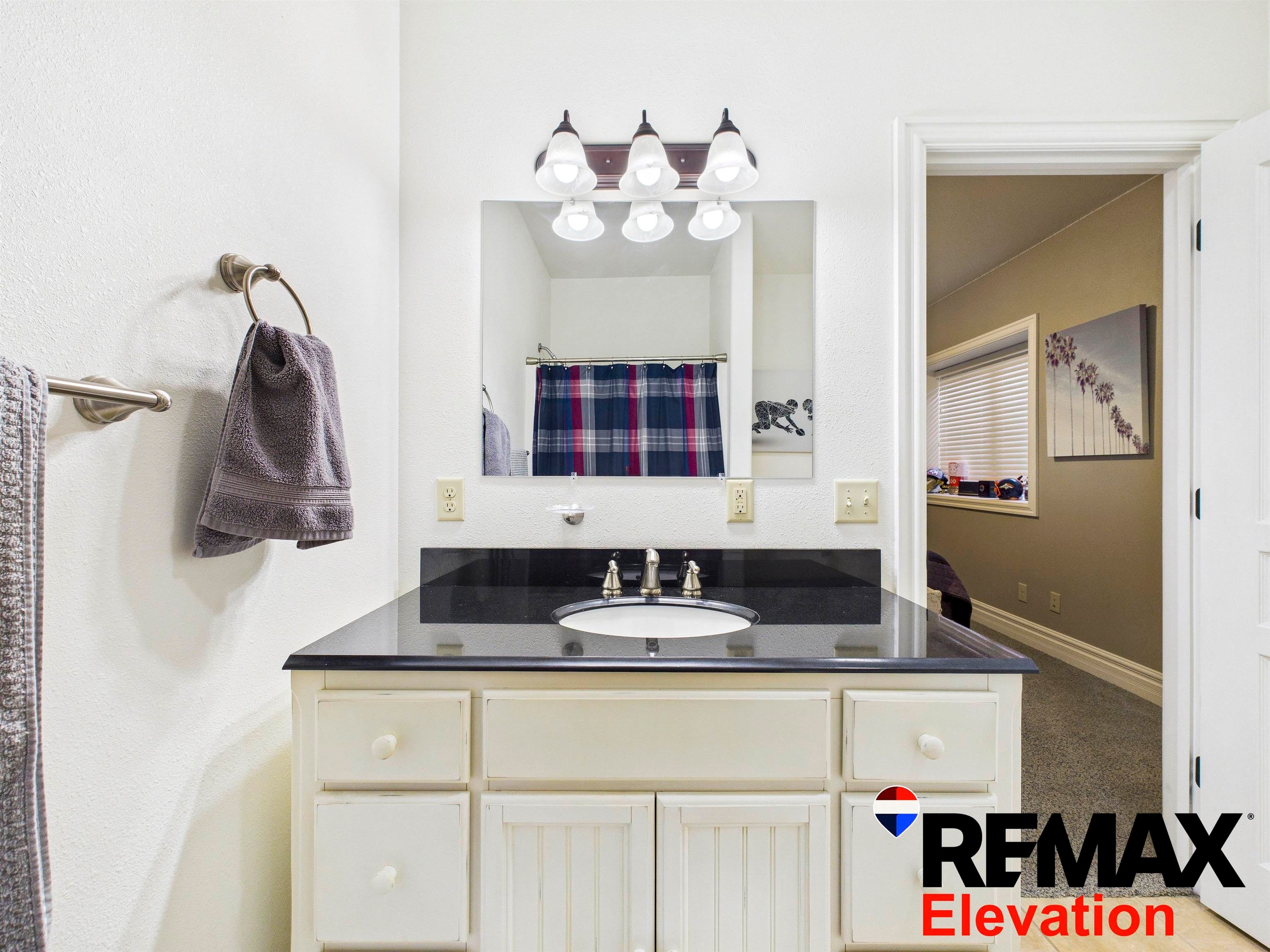 Cody, Wyoming, 82414, United States, 7 Bedrooms Bedrooms, ,5 BathroomsBathrooms,Residential,Active,1701950