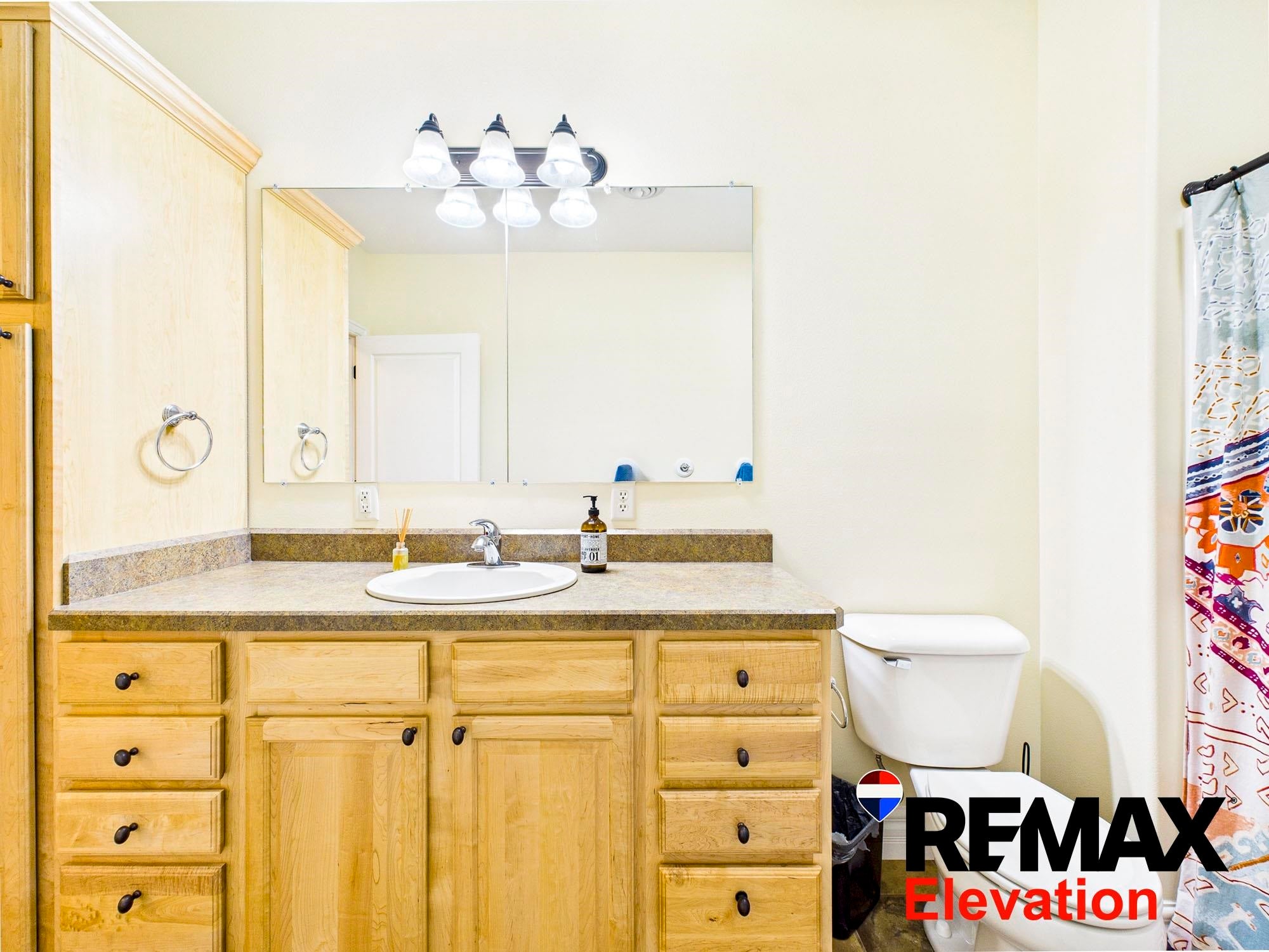 Cody, Wyoming, 82414, United States, 7 Bedrooms Bedrooms, ,5 BathroomsBathrooms,Residential,Active,1701950