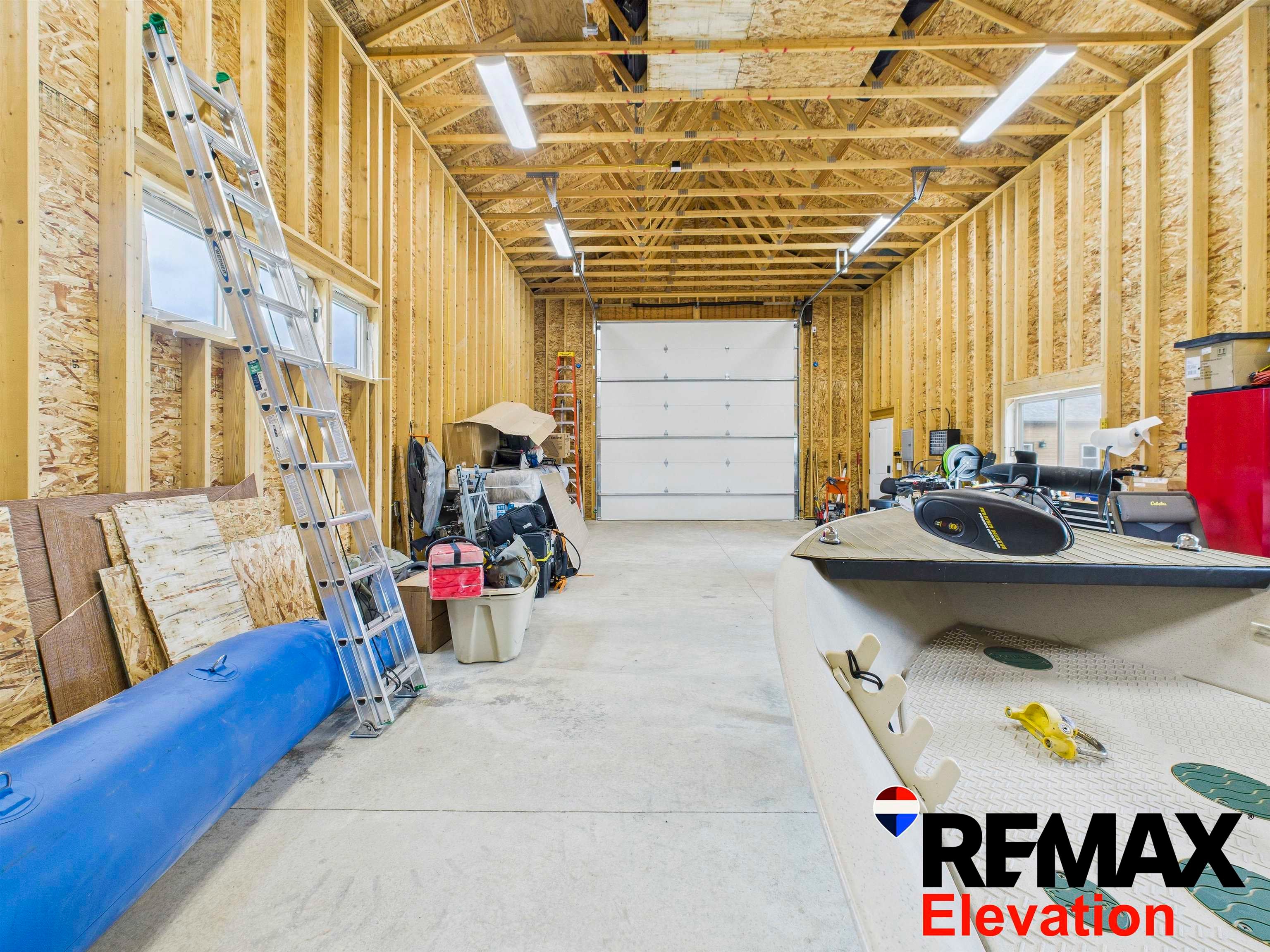 Cody, Wyoming, 82414, United States, 4 Bedrooms Bedrooms, ,4 BathroomsBathrooms,Residential,Active,1898213