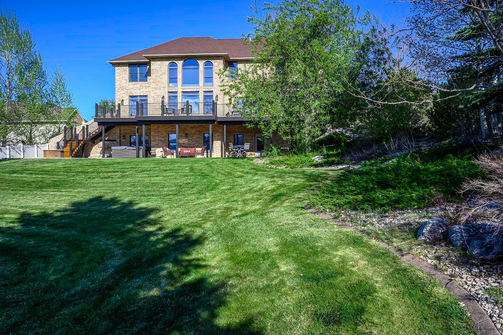 Cody, Wyoming, 82414, United States, ,6 BathroomsBathrooms,Residential,Active,1820442