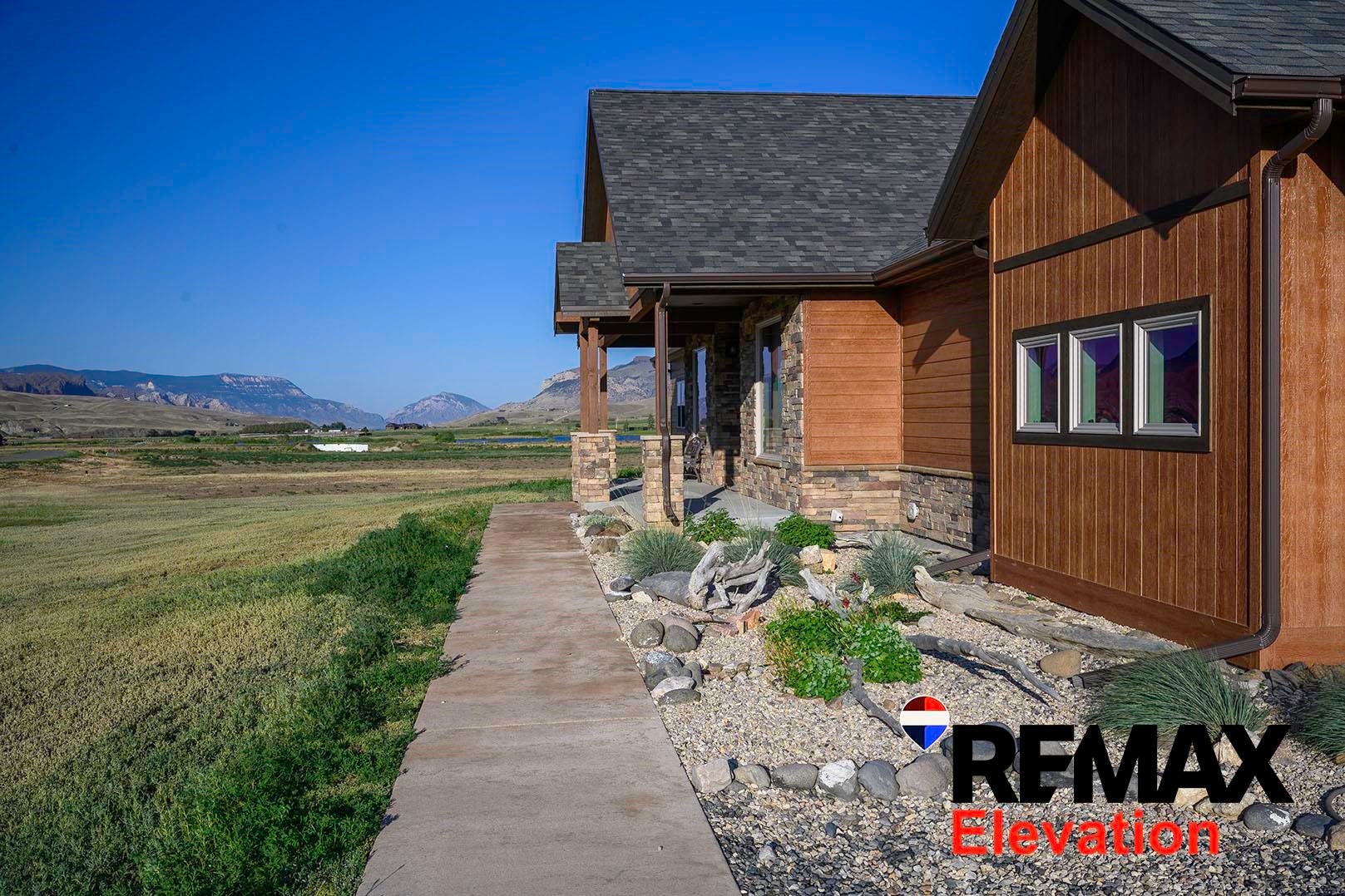 Cody, Wyoming, 82414, United States, 4 Bedrooms Bedrooms, ,4 BathroomsBathrooms,Residential,Active,1898213