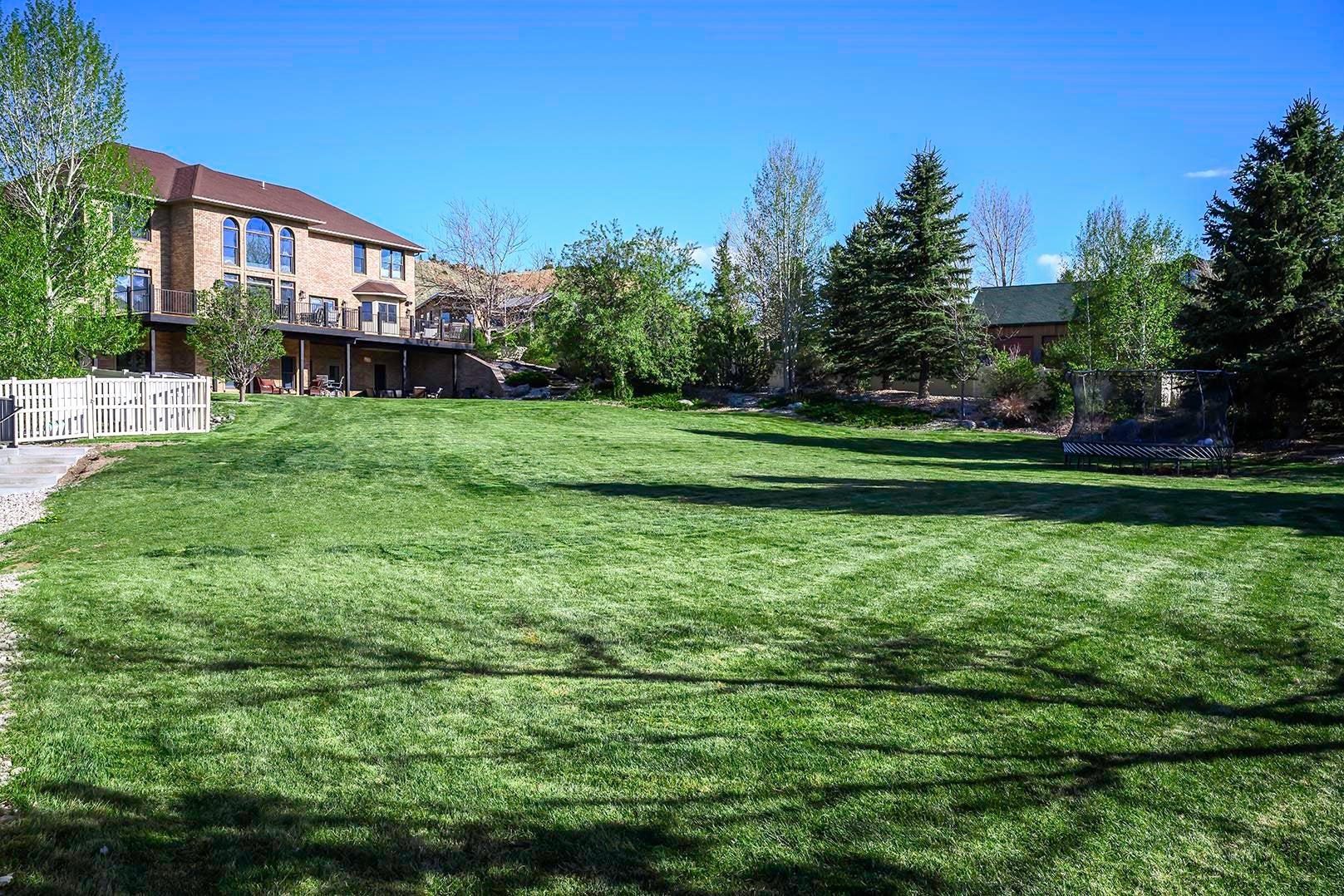 Cody, Wyoming, 82414, United States, ,6 BathroomsBathrooms,Residential,Active,1820442