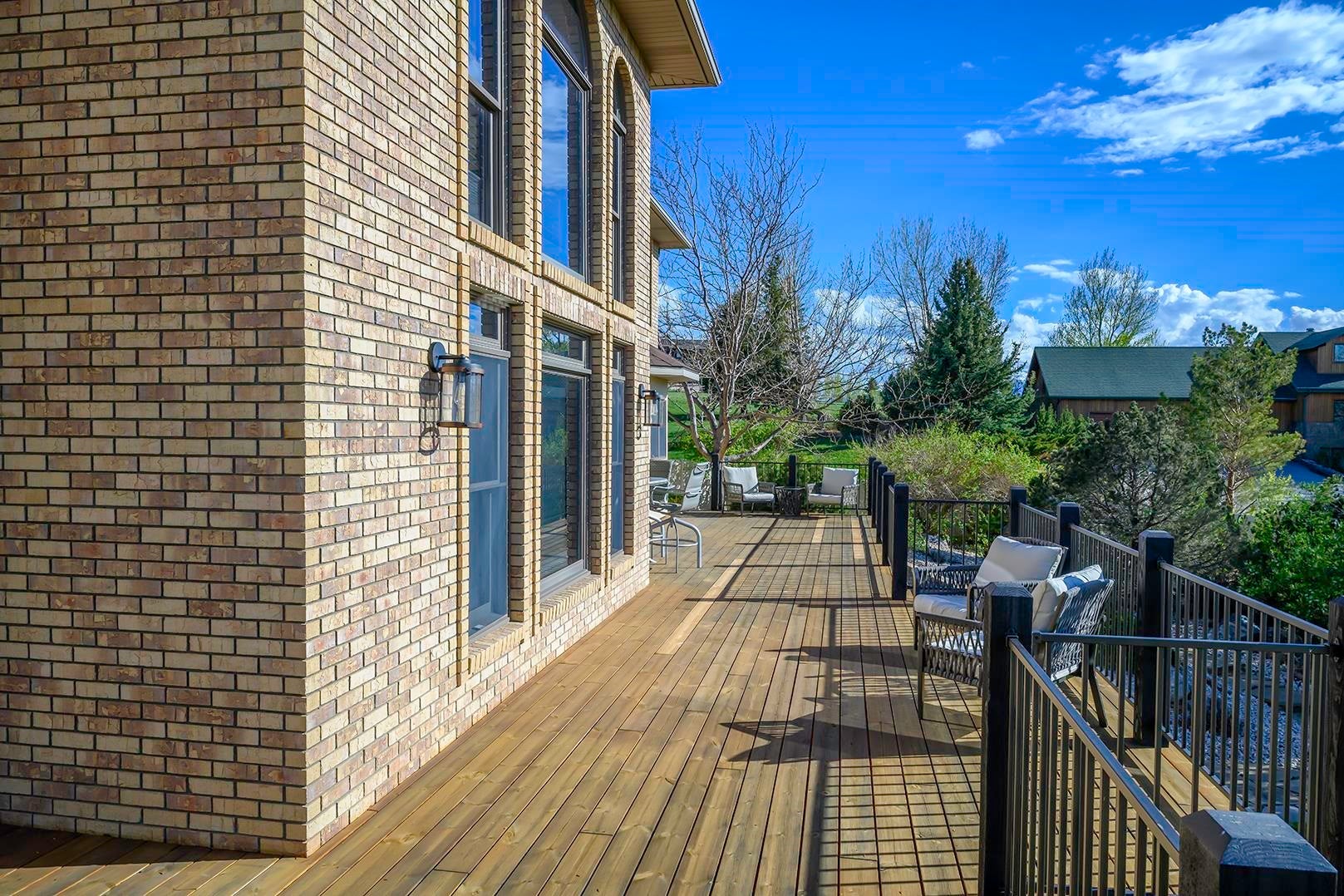 Cody, Wyoming, 82414, United States, ,6 BathroomsBathrooms,Residential,Active,1820442