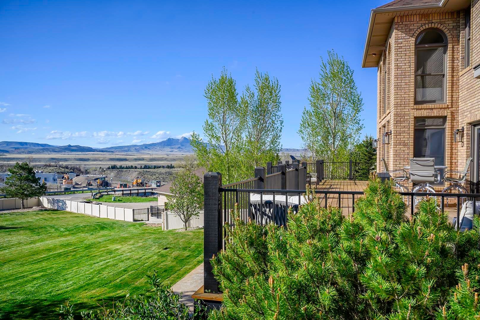 Cody, Wyoming, 82414, United States, ,6 BathroomsBathrooms,Residential,Active,1820442